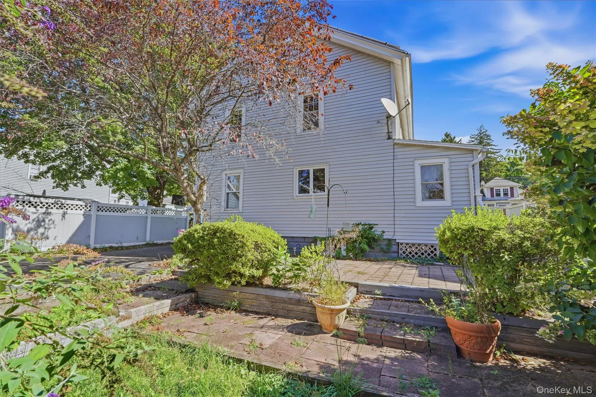10 Linwood Place, Kingston, NY, 3 Bedrooms Bedrooms, 9 Rooms Rooms,1 BathroomBathrooms,Residential,For Rent,Linwood,0,1056424 10 Linwood Place, Kingston, NY, 3 Bedrooms Bedrooms, 9 Rooms Rooms,1 BathroomBathrooms,Residential,For Rent,Linwood,0,1056424