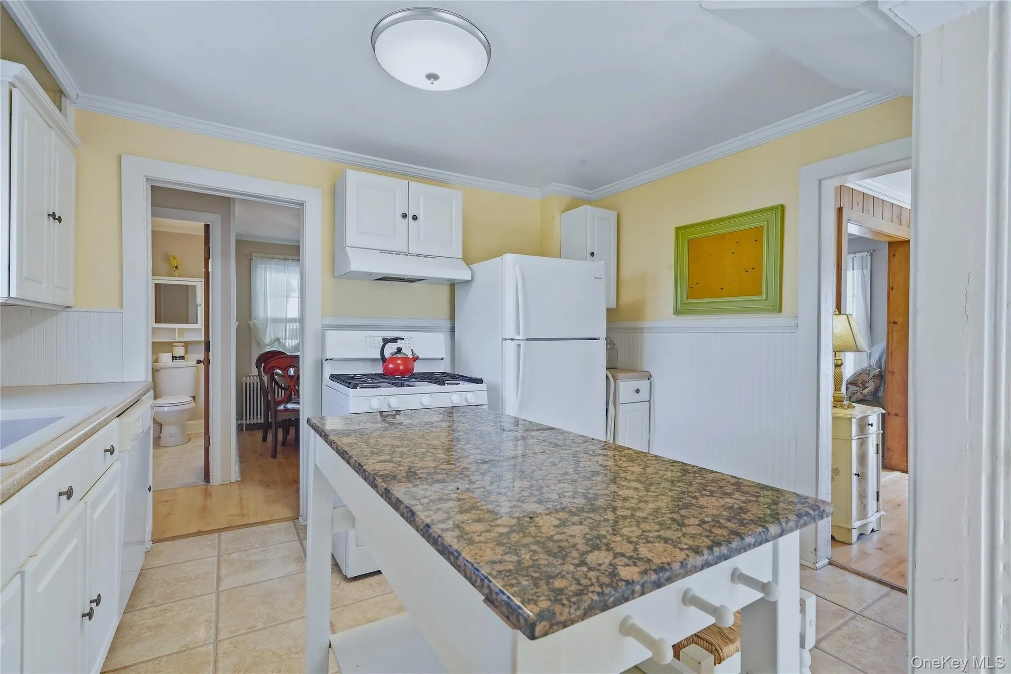 10 Linwood Place, Kingston, NY, 3 Bedrooms Bedrooms, 9 Rooms Rooms,1 BathroomBathrooms,Residential,For Rent,Linwood,0,1056424 10 Linwood Place, Kingston, NY, 3 Bedrooms Bedrooms, 9 Rooms Rooms,1 BathroomBathrooms,Residential,For Rent,Linwood,0,1056424