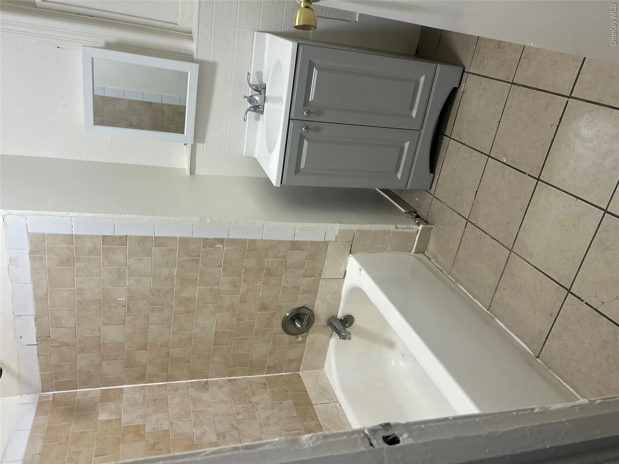 15 15 City Terrace, Newburgh (city), NY, 6 Bedrooms Bedrooms, 12 Rooms Rooms,2 BathroomsBathrooms,Residential,For Rent,15 City,0,1056428 15 15 City Terrace, Newburgh (city), NY, 6 Bedrooms Bedrooms, 12 Rooms Rooms,2 BathroomsBathrooms,Residential,For Rent,15 City,0,1056428