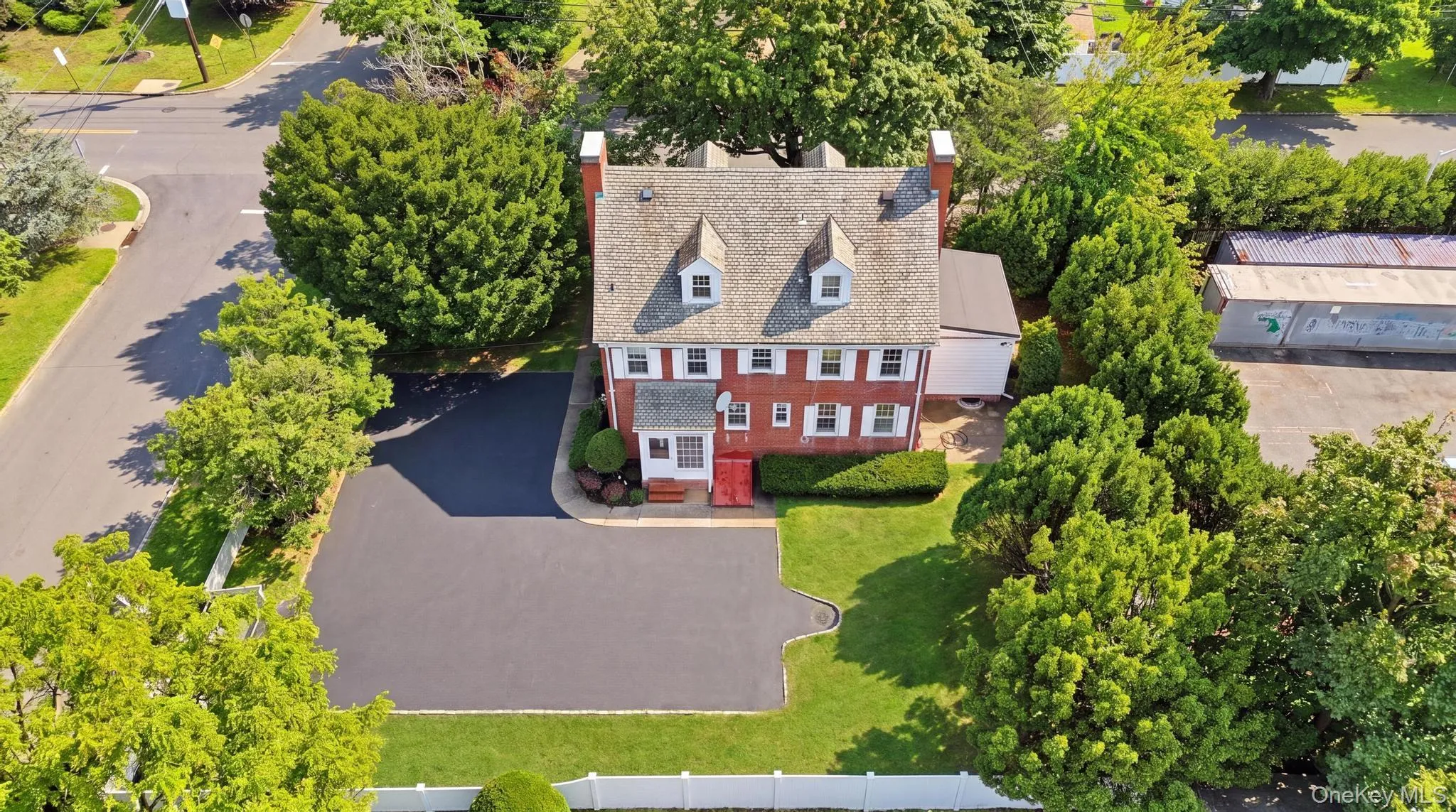 45 Tennyson Avenue, North Hempstead, NY, 6 Bedrooms Bedrooms, 15 Rooms Rooms,2 BathroomsBathrooms,Residential,For Rent,Tennyson,0,1056435 45 Tennyson Avenue, North Hempstead, NY, 6 Bedrooms Bedrooms, 15 Rooms Rooms,2 BathroomsBathrooms,Residential,For Rent,Tennyson,0,1056435