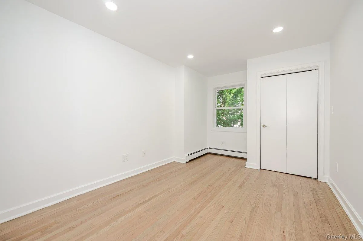 139 Coronado Street, Hempstead, NY, 4 Bedrooms Bedrooms, 8 Rooms Rooms,2 BathroomsBathrooms,Residential,For Rent,Coronado,0,1056437 139 Coronado Street, Hempstead, NY, 4 Bedrooms Bedrooms, 8 Rooms Rooms,2 BathroomsBathrooms,Residential,For Rent,Coronado,0,1056437
