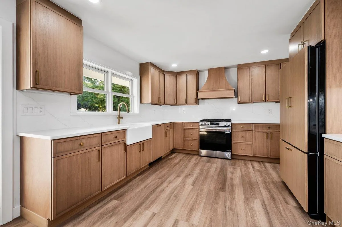 139 Coronado Street, Hempstead, NY, 4 Bedrooms Bedrooms, 8 Rooms Rooms,2 BathroomsBathrooms,Residential,For Rent,Coronado,0,1056437 139 Coronado Street, Hempstead, NY, 4 Bedrooms Bedrooms, 8 Rooms Rooms,2 BathroomsBathrooms,Residential,For Rent,Coronado,0,1056437