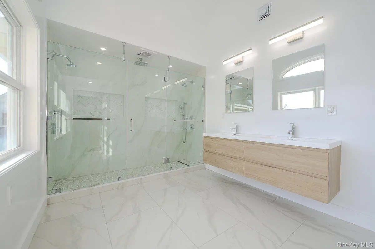 139 Coronado Street, Hempstead, NY, 4 Bedrooms Bedrooms, 8 Rooms Rooms,2 BathroomsBathrooms,Residential,For Rent,Coronado,0,1056437 139 Coronado Street, Hempstead, NY, 4 Bedrooms Bedrooms, 8 Rooms Rooms,2 BathroomsBathrooms,Residential,For Rent,Coronado,0,1056437