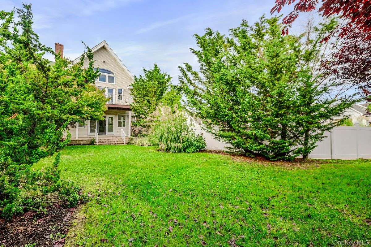 139 Coronado Street, Hempstead, NY, 4 Bedrooms Bedrooms, 8 Rooms Rooms,2 BathroomsBathrooms,Residential,For Rent,Coronado,0,1056437 139 Coronado Street, Hempstead, NY, 4 Bedrooms Bedrooms, 8 Rooms Rooms,2 BathroomsBathrooms,Residential,For Rent,Coronado,0,1056437