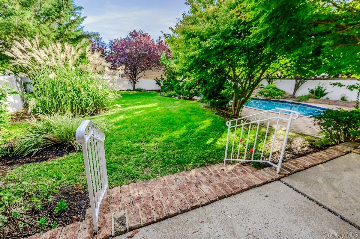 139 Coronado Street, Hempstead, NY, 4 Bedrooms Bedrooms, 8 Rooms Rooms,2 BathroomsBathrooms,Residential,For Rent,Coronado,0,1056437 139 Coronado Street, Hempstead, NY, 4 Bedrooms Bedrooms, 8 Rooms Rooms,2 BathroomsBathrooms,Residential,For Rent,Coronado,0,1056437