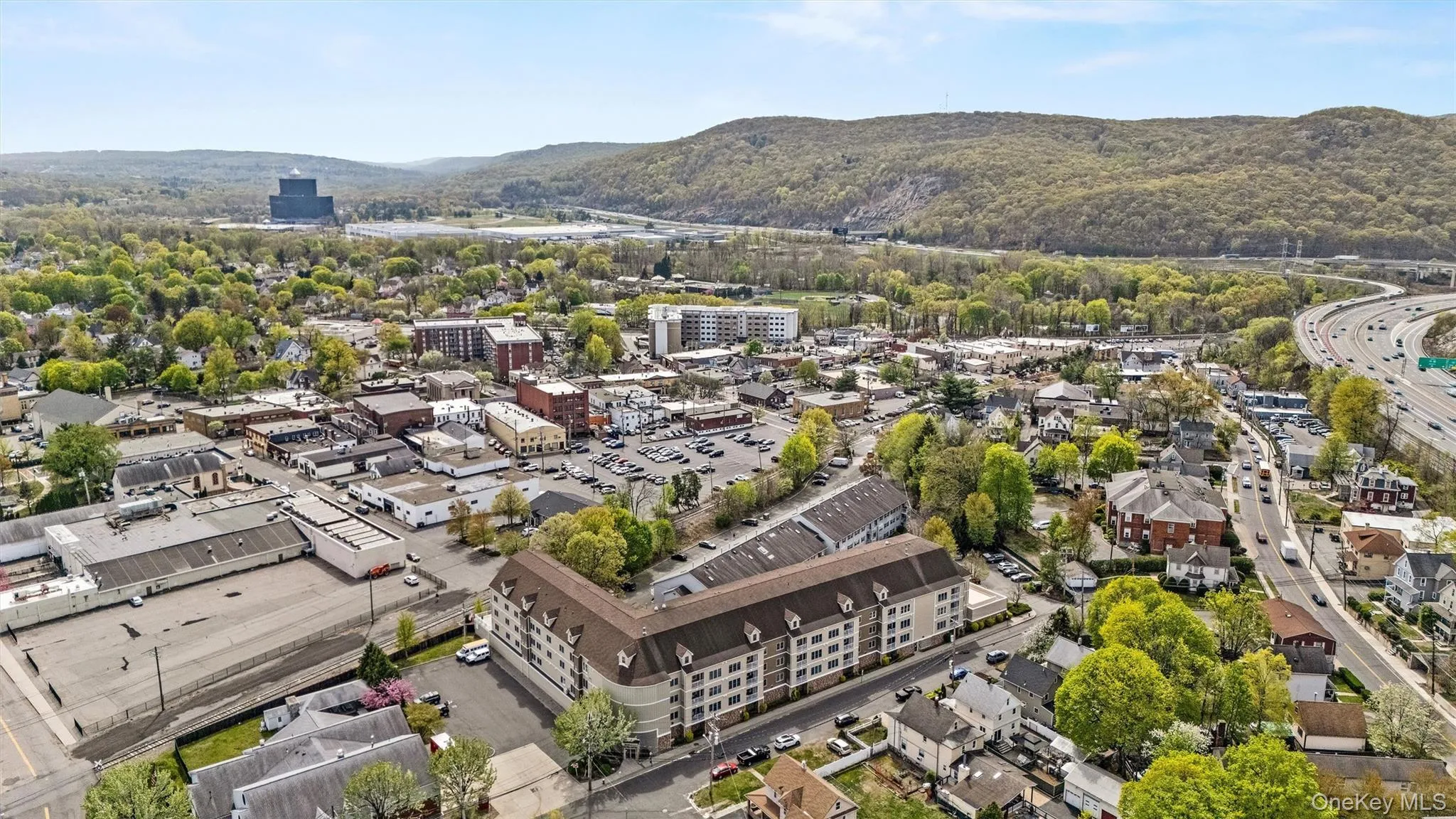 10-12 Chestnut Street, Ramapo, NY, 2 Bedroom Bedrooms, 7 Room Rooms,1 BathroomBathrooms,Residential Lease,For Rent,Chestnut,0,1056439 10-12 Chestnut Street, Ramapo, NY, 2 Bedroom Bedrooms, 7 Room Rooms,1 BathroomBathrooms,Residential Lease,For Rent,Chestnut,0,1056439