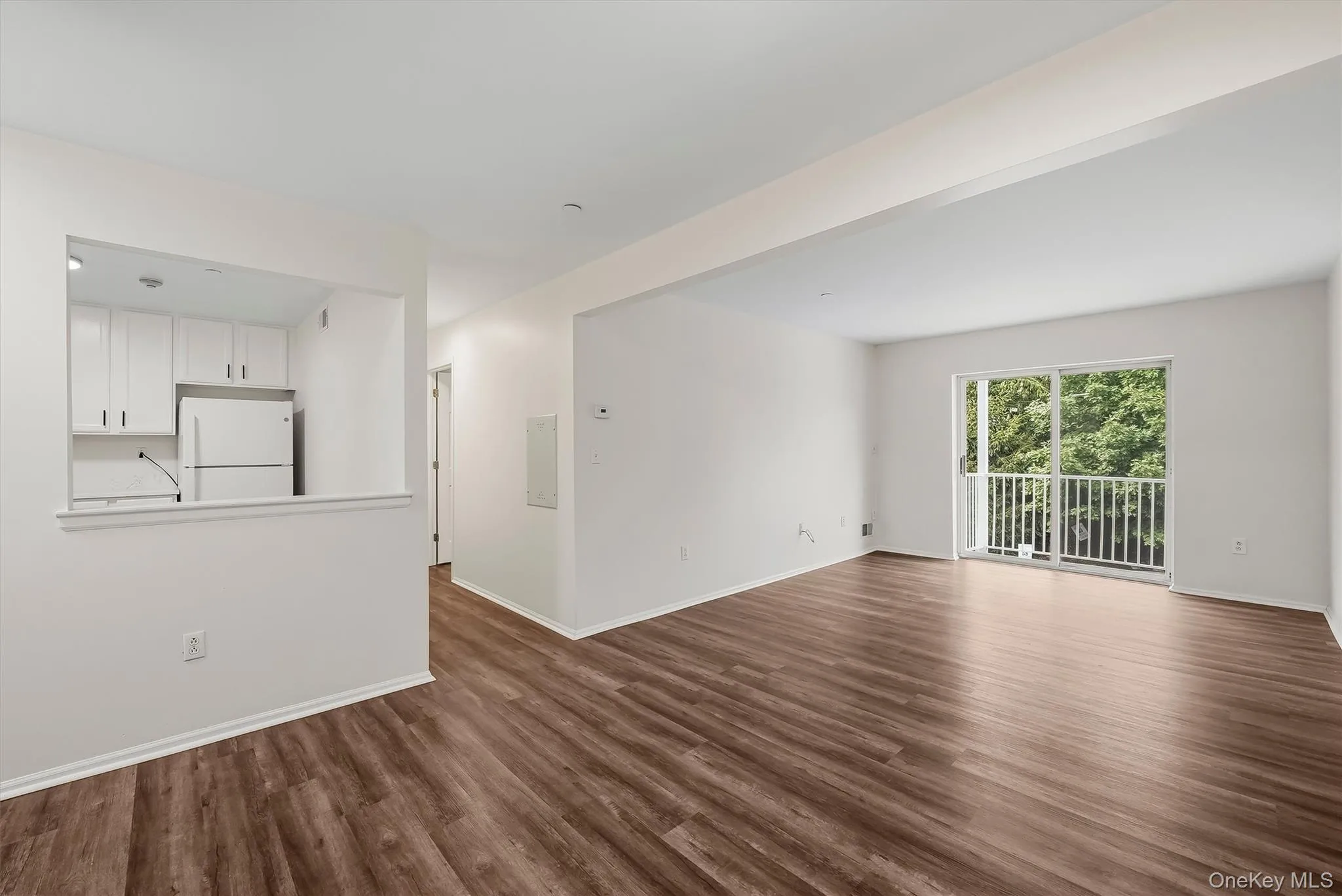 10-12 Chestnut Street, Ramapo, NY, 2 Bedroom Bedrooms, 7 Room Rooms,1 BathroomBathrooms,Residential Lease,For Rent,Chestnut,0,1056439 10-12 Chestnut Street, Ramapo, NY, 2 Bedroom Bedrooms, 7 Room Rooms,1 BathroomBathrooms,Residential Lease,For Rent,Chestnut,0,1056439