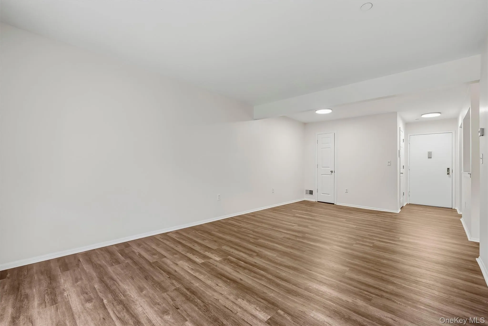 10-12 Chestnut Street, Ramapo, NY, 2 Bedroom Bedrooms, 7 Room Rooms,1 BathroomBathrooms,Residential Lease,For Rent,Chestnut,0,1056439 10-12 Chestnut Street, Ramapo, NY, 2 Bedroom Bedrooms, 7 Room Rooms,1 BathroomBathrooms,Residential Lease,For Rent,Chestnut,0,1056439