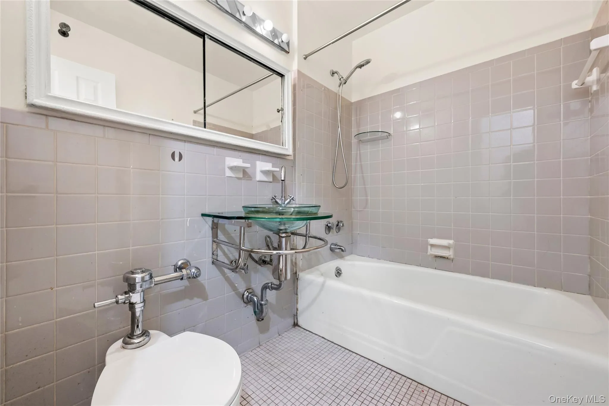 175-20 Wexford Terrace, New York, NY, 3 Rooms Rooms,1 BathroomBathrooms,Residential,For Rent,Wexford,0,1056451 175-20 Wexford Terrace, New York, NY, 3 Rooms Rooms,1 BathroomBathrooms,Residential,For Rent,Wexford,0,1056451