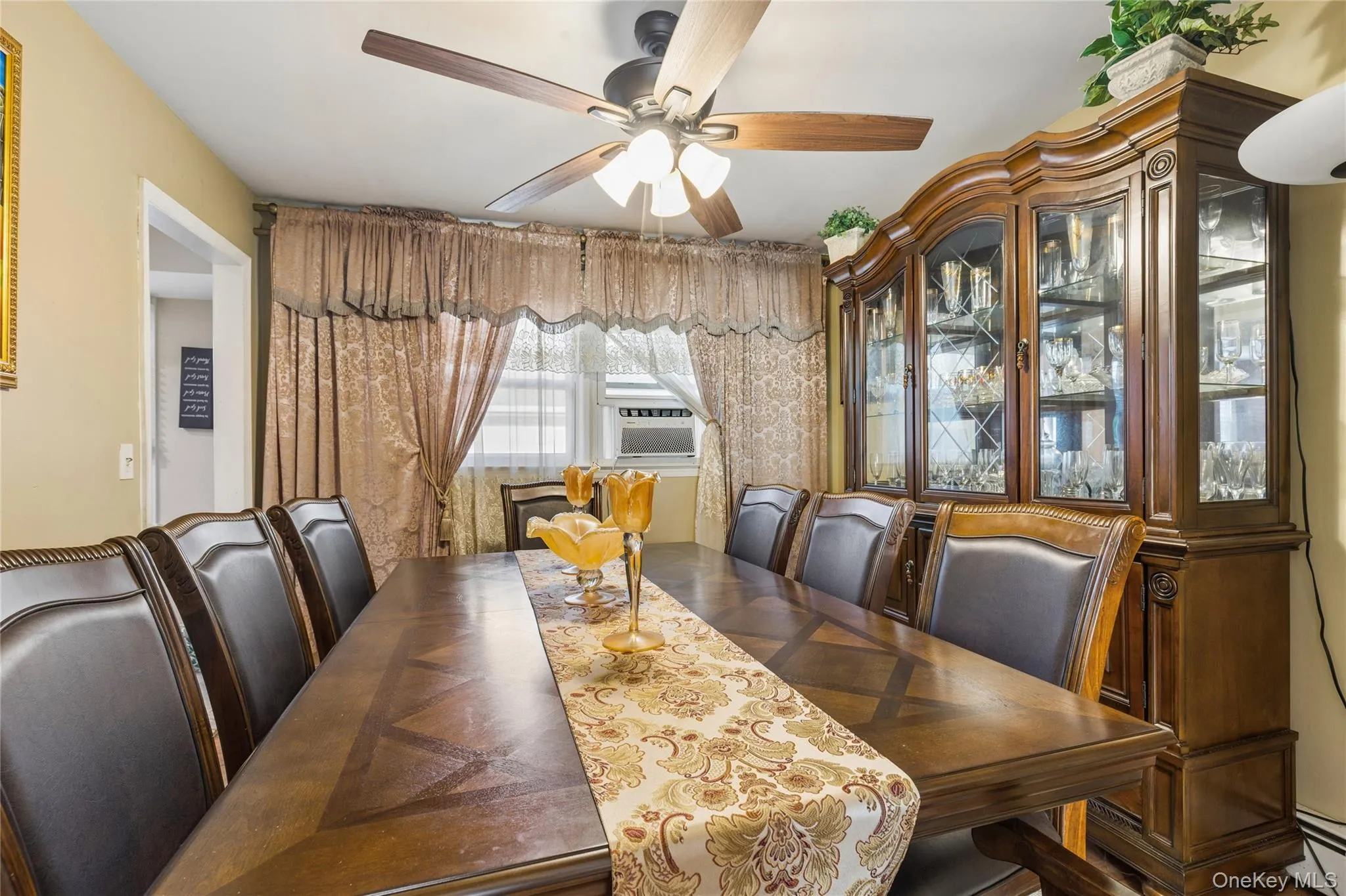 Wood-finish floors with dining room Wood-finish floors with dining room