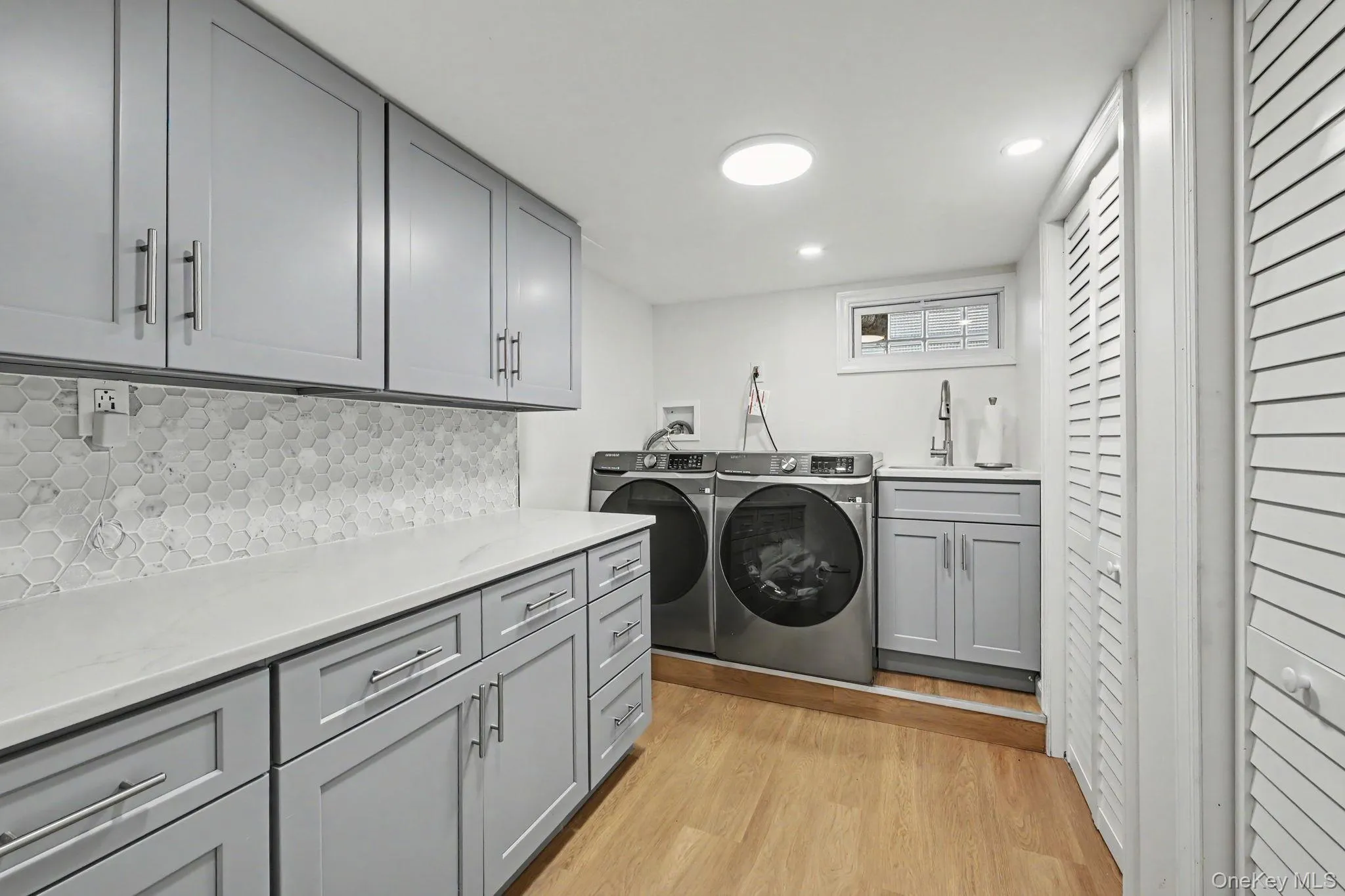 423 Bellevue Avenue, Yonkers, NY, 3 Bedrooms Bedrooms, 7 Rooms Rooms,1 BathroomBathrooms,Residential,For Rent,Bellevue,0,1056463 423 Bellevue Avenue, Yonkers, NY, 3 Bedrooms Bedrooms, 7 Rooms Rooms,1 BathroomBathrooms,Residential,For Rent,Bellevue,0,1056463