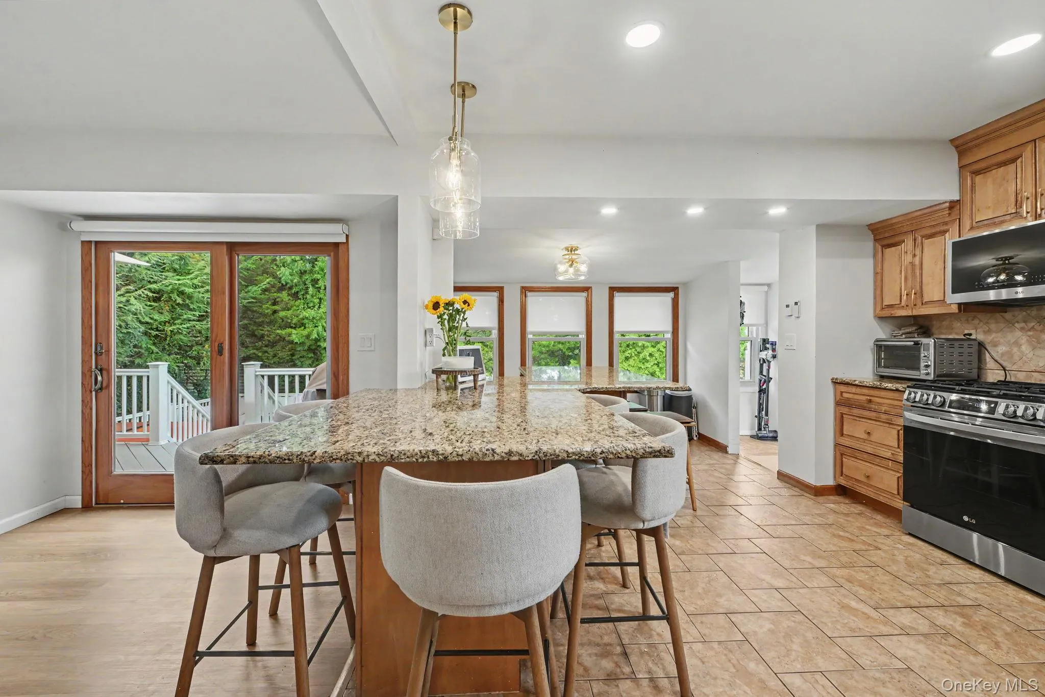 423 Bellevue Avenue, Yonkers, NY, 3 Bedrooms Bedrooms, 7 Rooms Rooms,1 BathroomBathrooms,Residential,For Rent,Bellevue,0,1056463 423 Bellevue Avenue, Yonkers, NY, 3 Bedrooms Bedrooms, 7 Rooms Rooms,1 BathroomBathrooms,Residential,For Rent,Bellevue,0,1056463