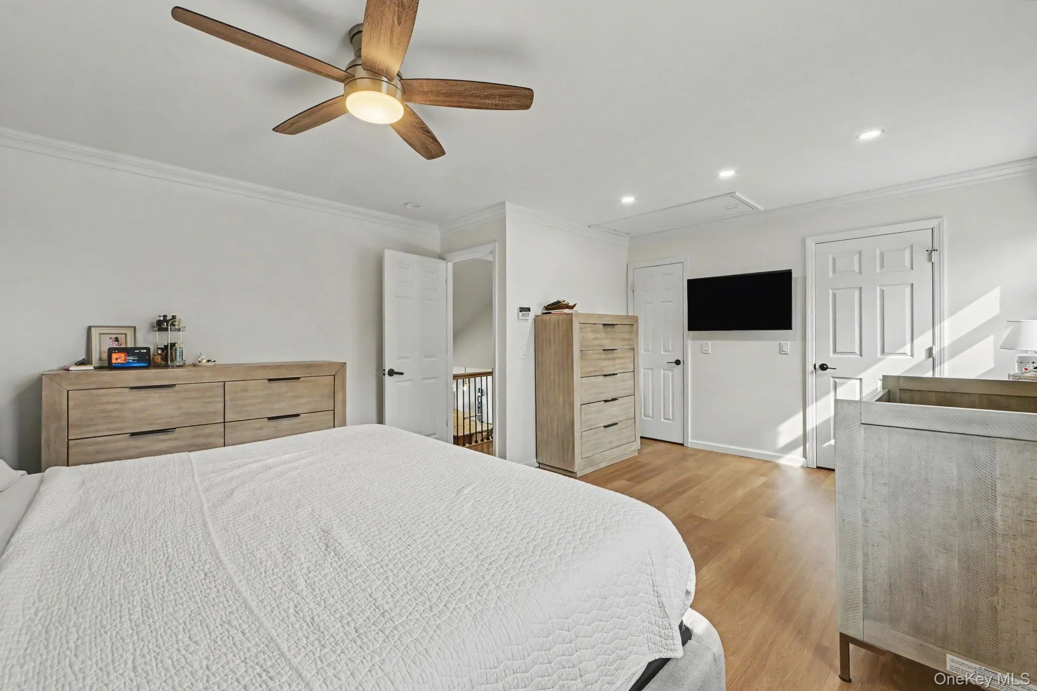 423 Bellevue Avenue, Yonkers, NY, 3 Bedrooms Bedrooms, 7 Rooms Rooms,1 BathroomBathrooms,Residential,For Rent,Bellevue,0,1056463 423 Bellevue Avenue, Yonkers, NY, 3 Bedrooms Bedrooms, 7 Rooms Rooms,1 BathroomBathrooms,Residential,For Rent,Bellevue,0,1056463