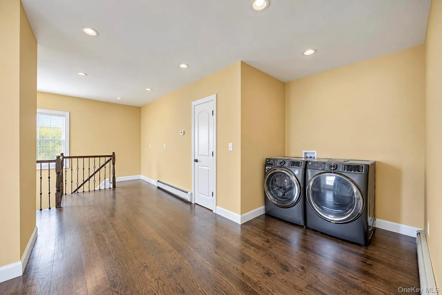 236 Plainview Road, Oyster Bay, NY, 4 Bedrooms Bedrooms, 8 Rooms Rooms,2 BathroomsBathrooms,Residential,For Rent,Plainview,0,1056465 236 Plainview Road, Oyster Bay, NY, 4 Bedrooms Bedrooms, 8 Rooms Rooms,2 BathroomsBathrooms,Residential,For Rent,Plainview,0,1056465