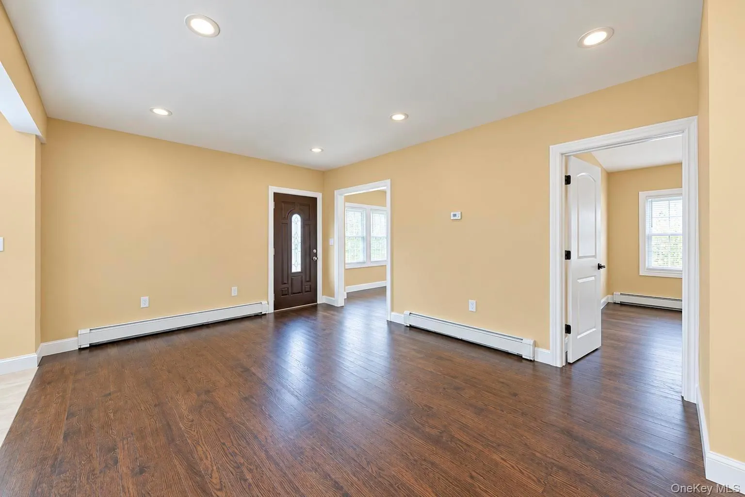236 Plainview Road, Oyster Bay, NY, 4 Bedrooms Bedrooms, 8 Rooms Rooms,2 BathroomsBathrooms,Residential,For Rent,Plainview,0,1056465 236 Plainview Road, Oyster Bay, NY, 4 Bedrooms Bedrooms, 8 Rooms Rooms,2 BathroomsBathrooms,Residential,For Rent,Plainview,0,1056465