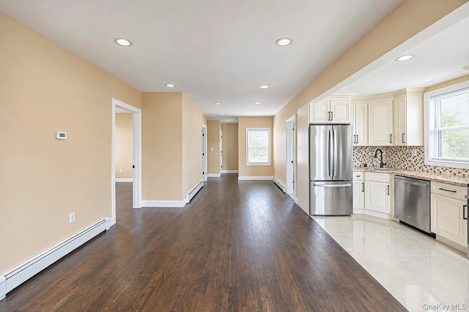 236 Plainview Road, Oyster Bay, NY, 4 Bedrooms Bedrooms, 8 Rooms Rooms,2 BathroomsBathrooms,Residential,For Rent,Plainview,0,1056465 236 Plainview Road, Oyster Bay, NY, 4 Bedrooms Bedrooms, 8 Rooms Rooms,2 BathroomsBathrooms,Residential,For Rent,Plainview,0,1056465