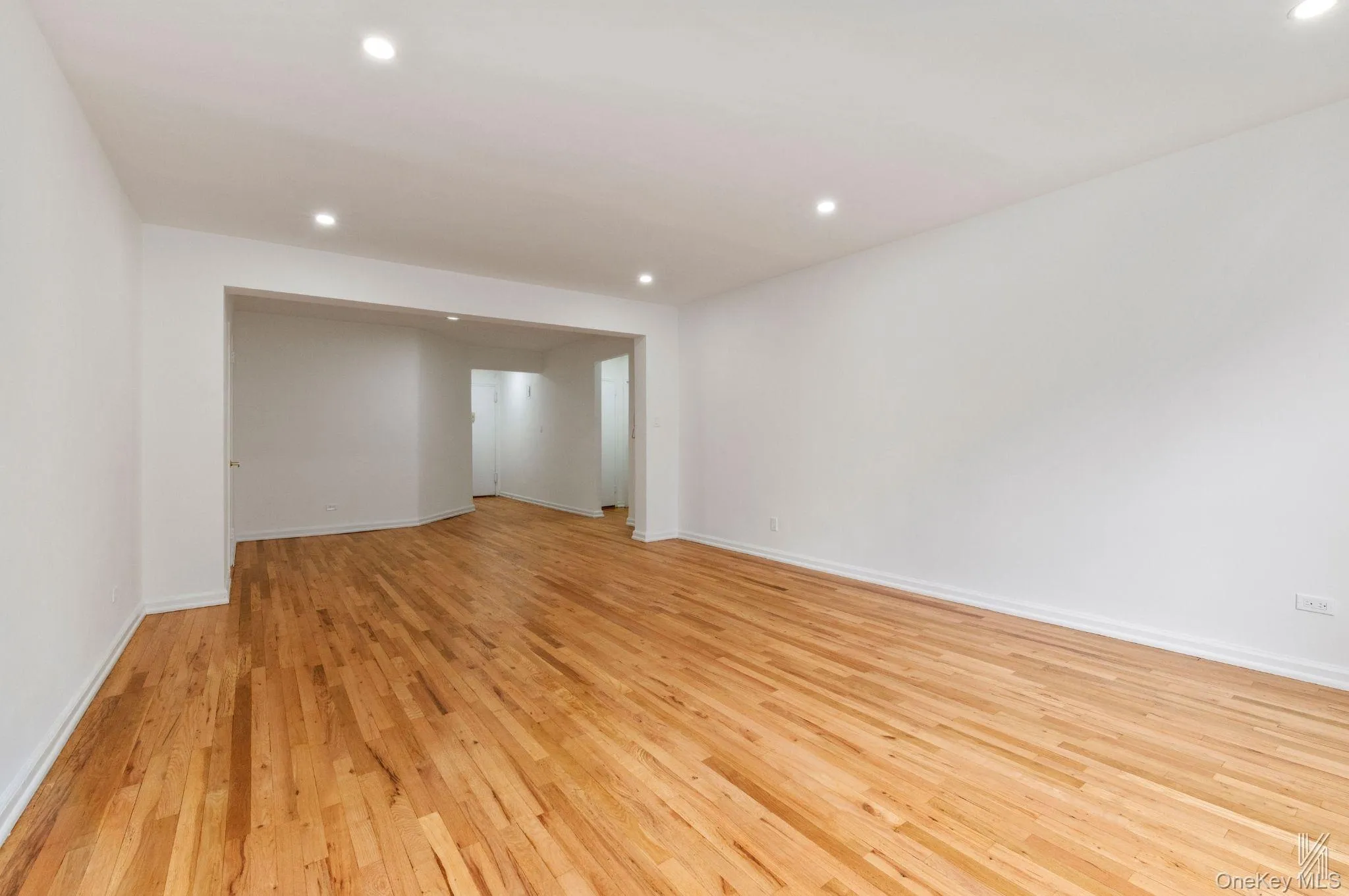 79-10 34th Avenue, New York, NY, 2 Bedrooms Bedrooms, 4 Rooms Rooms,1 BathroomBathrooms,Residential,For Rent,34th,0,1056480 79-10 34th Avenue, New York, NY, 2 Bedrooms Bedrooms, 4 Rooms Rooms,1 BathroomBathrooms,Residential,For Rent,34th,0,1056480