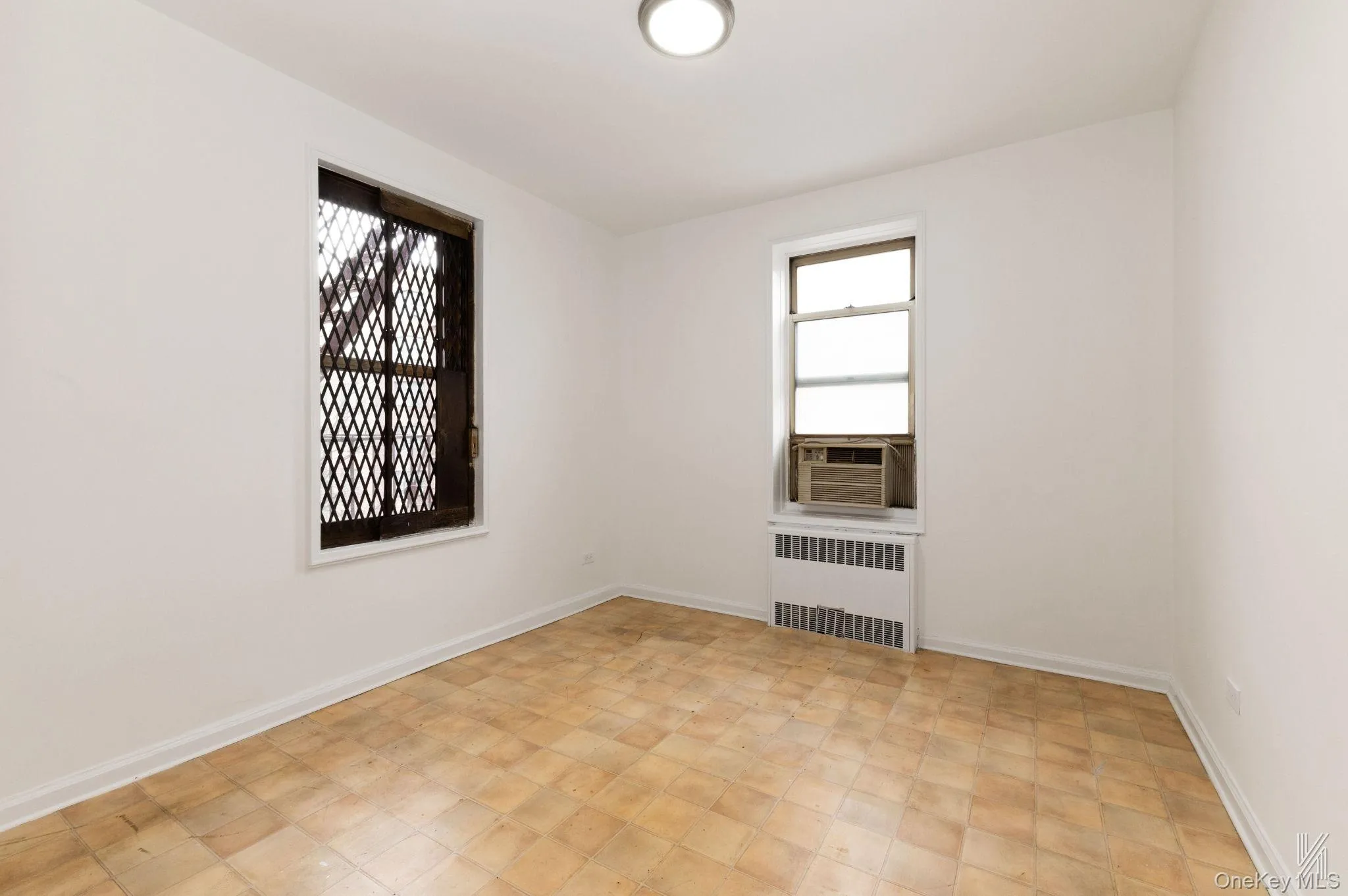 79-10 34th Avenue, New York, NY, 2 Bedrooms Bedrooms, 4 Rooms Rooms,1 BathroomBathrooms,Residential,For Rent,34th,0,1056480 79-10 34th Avenue, New York, NY, 2 Bedrooms Bedrooms, 4 Rooms Rooms,1 BathroomBathrooms,Residential,For Rent,34th,0,1056480