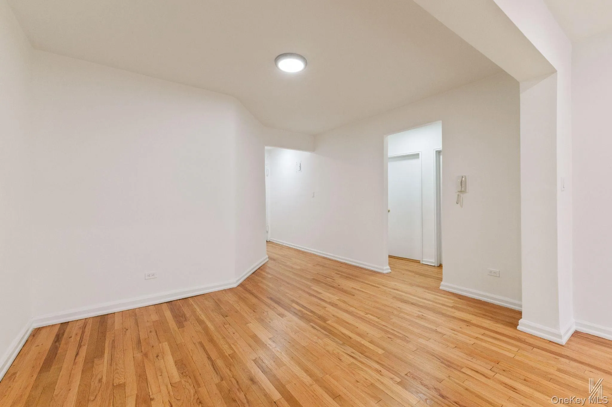 79-10 34th Avenue, New York, NY, 2 Bedrooms Bedrooms, 4 Rooms Rooms,1 BathroomBathrooms,Residential,For Rent,34th,0,1056480 79-10 34th Avenue, New York, NY, 2 Bedrooms Bedrooms, 4 Rooms Rooms,1 BathroomBathrooms,Residential,For Rent,34th,0,1056480