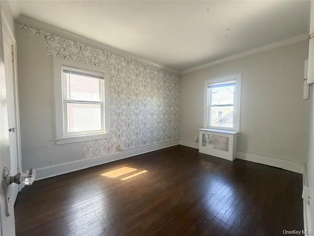 16 Minerva Place, White Plains, NY, 2 Bedrooms Bedrooms, 5 Rooms Rooms,1 BathroomBathrooms,Residential Lease,For Rent,Minerva Place,0,1056483 16 Minerva Place, White Plains, NY, 2 Bedrooms Bedrooms, 5 Rooms Rooms,1 BathroomBathrooms,Residential Lease,For Rent,Minerva Place,0,1056483
