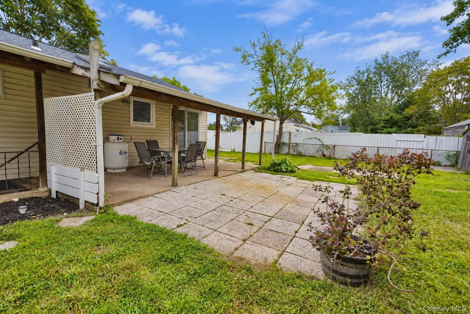 2712 Connecticut Avenue, Brookhaven, NY, 3 Bedrooms Bedrooms, 6 Rooms Rooms,2 BathroomsBathrooms,Residential,For Rent,Connecticut,0,1056485 2712 Connecticut Avenue, Brookhaven, NY, 3 Bedrooms Bedrooms, 6 Rooms Rooms,2 BathroomsBathrooms,Residential,For Rent,Connecticut,0,1056485