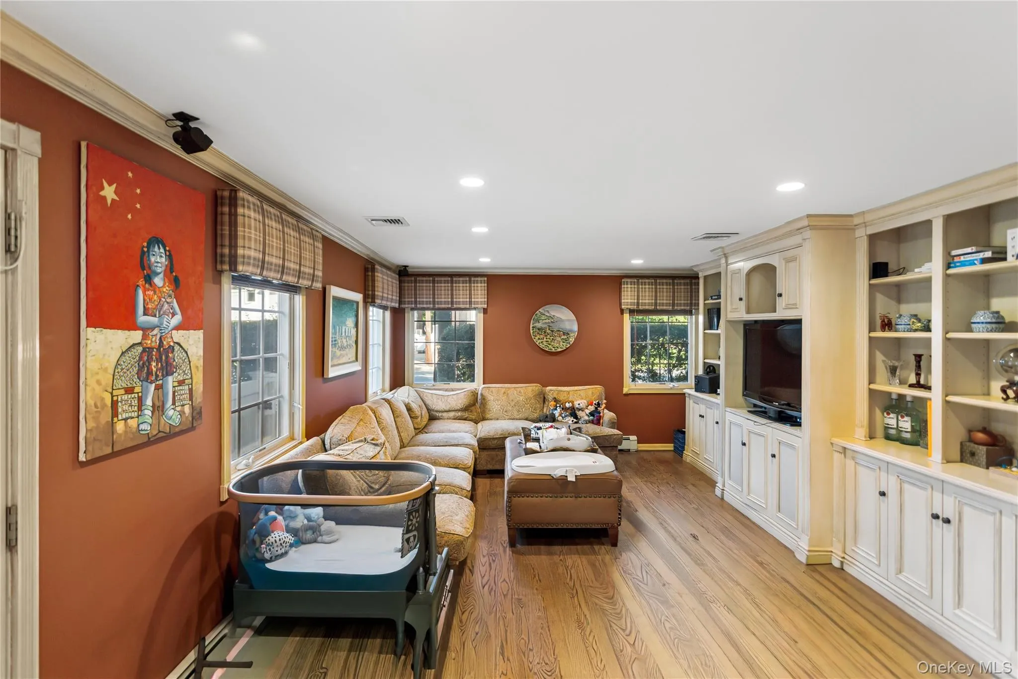 203 Regent Drive, Hempstead, NY, 5 Bedrooms Bedrooms, 12 Rooms Rooms,3 BathroomsBathrooms,Residential,For Rent,Regent,0,1056487 203 Regent Drive, Hempstead, NY, 5 Bedrooms Bedrooms, 12 Rooms Rooms,3 BathroomsBathrooms,Residential,For Rent,Regent,0,1056487