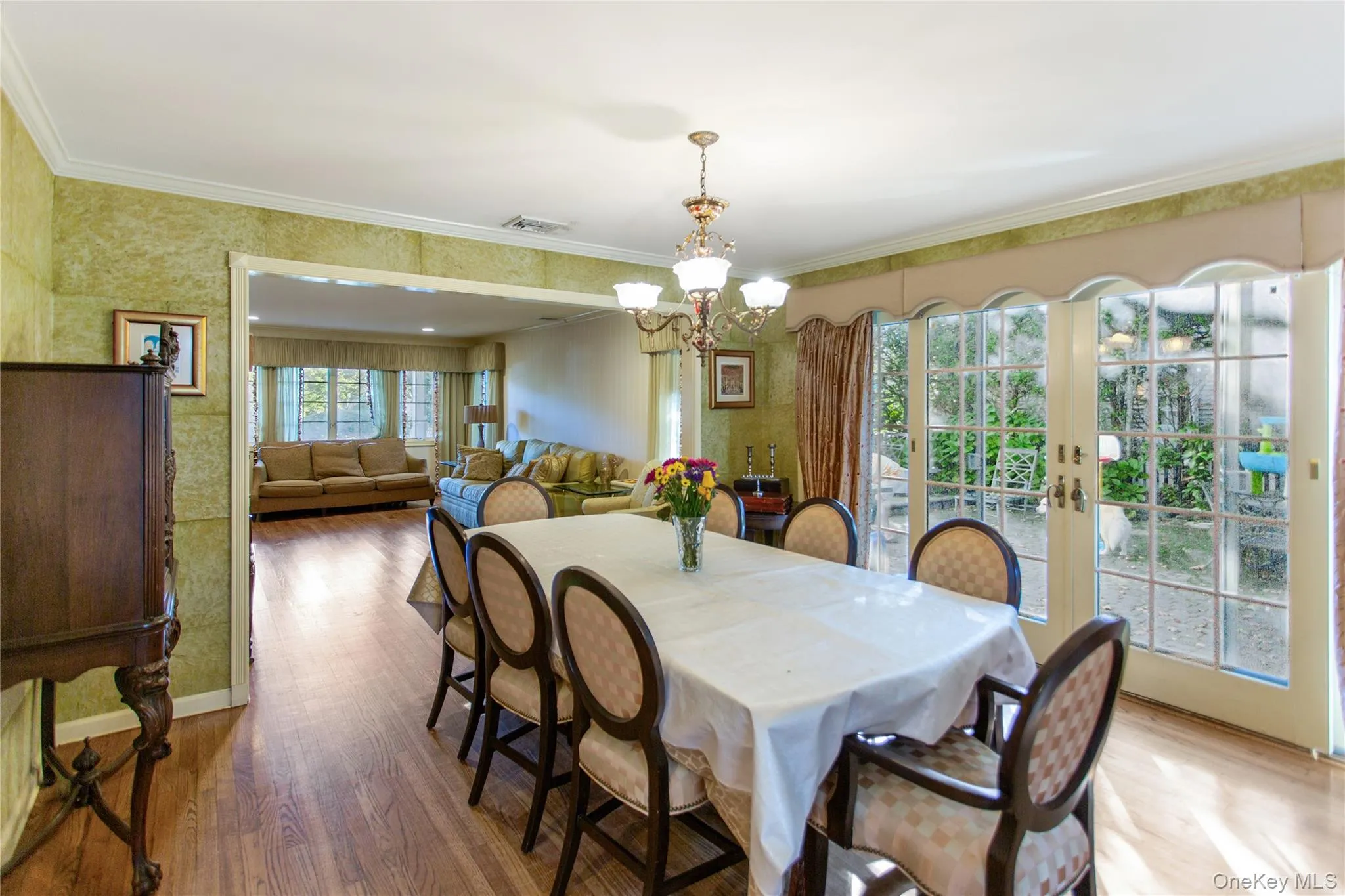 203 Regent Drive, Hempstead, NY, 5 Bedrooms Bedrooms, 12 Rooms Rooms,3 BathroomsBathrooms,Residential,For Rent,Regent,0,1056487 203 Regent Drive, Hempstead, NY, 5 Bedrooms Bedrooms, 12 Rooms Rooms,3 BathroomsBathrooms,Residential,For Rent,Regent,0,1056487