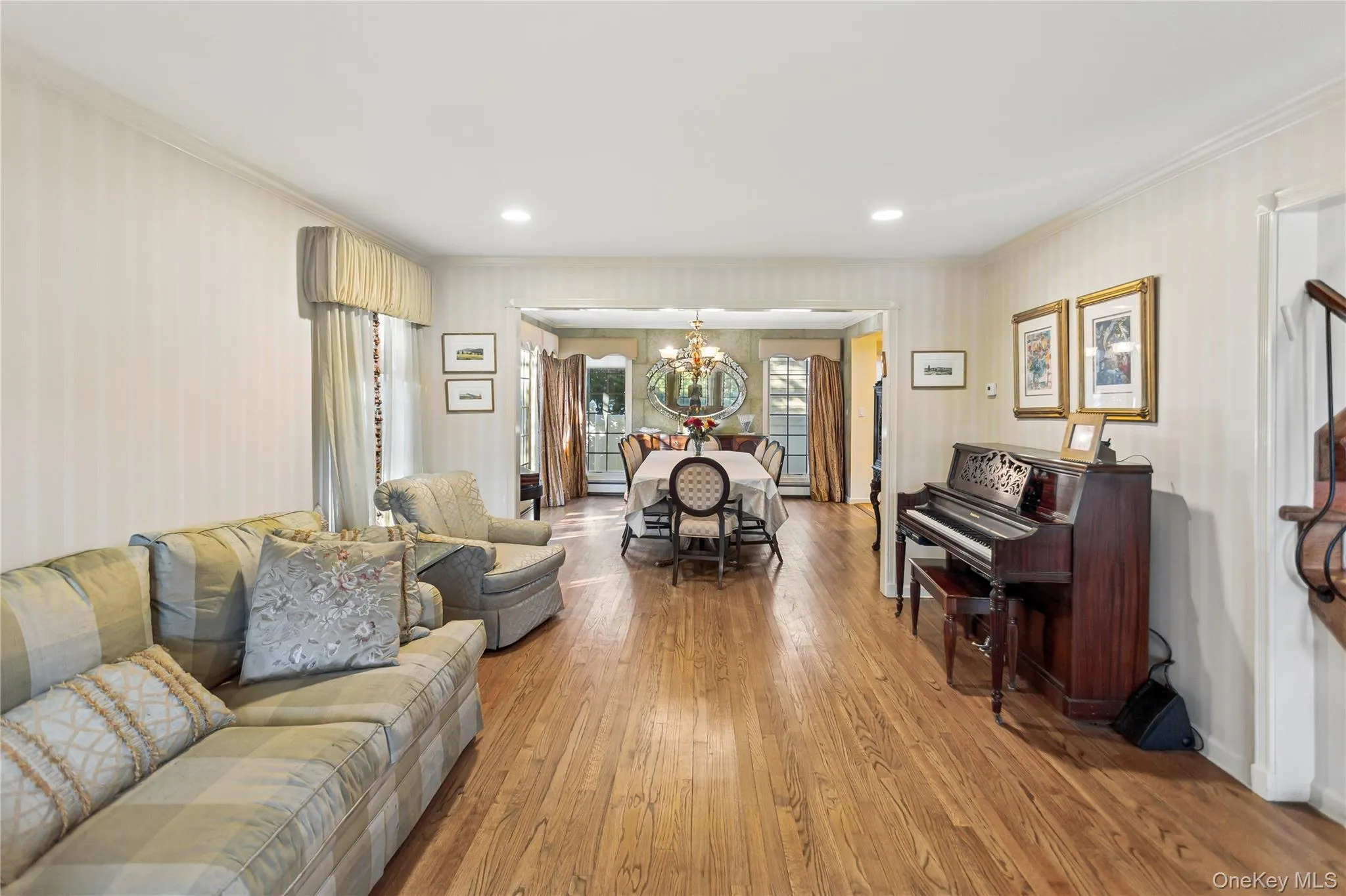 203 Regent Drive, Hempstead, NY, 5 Bedrooms Bedrooms, 12 Rooms Rooms,3 BathroomsBathrooms,Residential,For Rent,Regent,0,1056487 203 Regent Drive, Hempstead, NY, 5 Bedrooms Bedrooms, 12 Rooms Rooms,3 BathroomsBathrooms,Residential,For Rent,Regent,0,1056487
