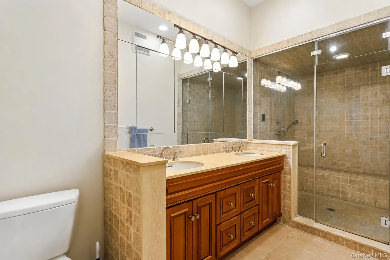 203 Regent Drive, Hempstead, NY, 5 Bedrooms Bedrooms, 12 Rooms Rooms,3 BathroomsBathrooms,Residential,For Rent,Regent,0,1056487 203 Regent Drive, Hempstead, NY, 5 Bedrooms Bedrooms, 12 Rooms Rooms,3 BathroomsBathrooms,Residential,For Rent,Regent,0,1056487