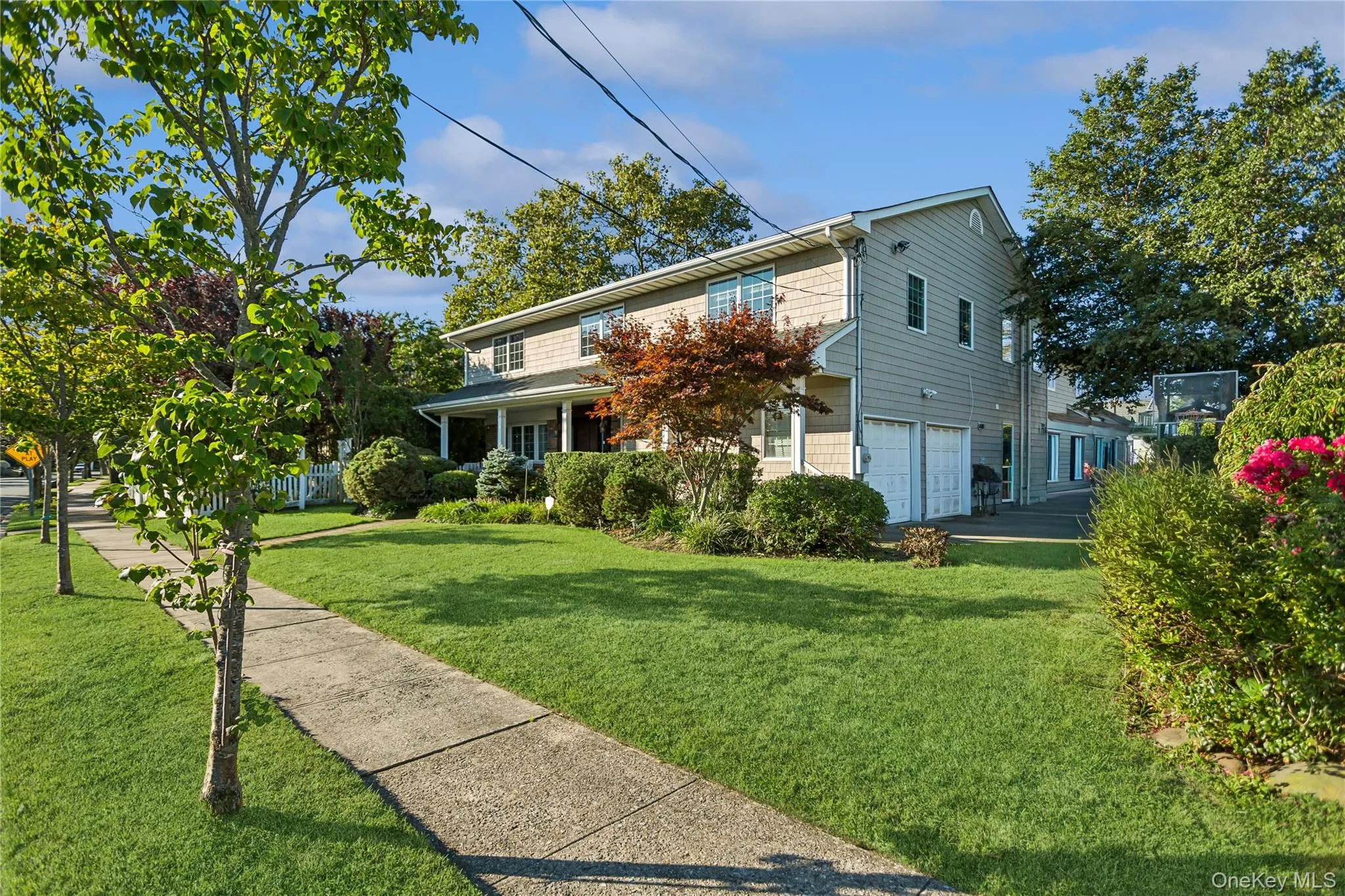 203 Regent Drive, Hempstead, NY, 5 Bedrooms Bedrooms, 12 Rooms Rooms,3 BathroomsBathrooms,Residential,For Rent,Regent,0,1056487 203 Regent Drive, Hempstead, NY, 5 Bedrooms Bedrooms, 12 Rooms Rooms,3 BathroomsBathrooms,Residential,For Rent,Regent,0,1056487