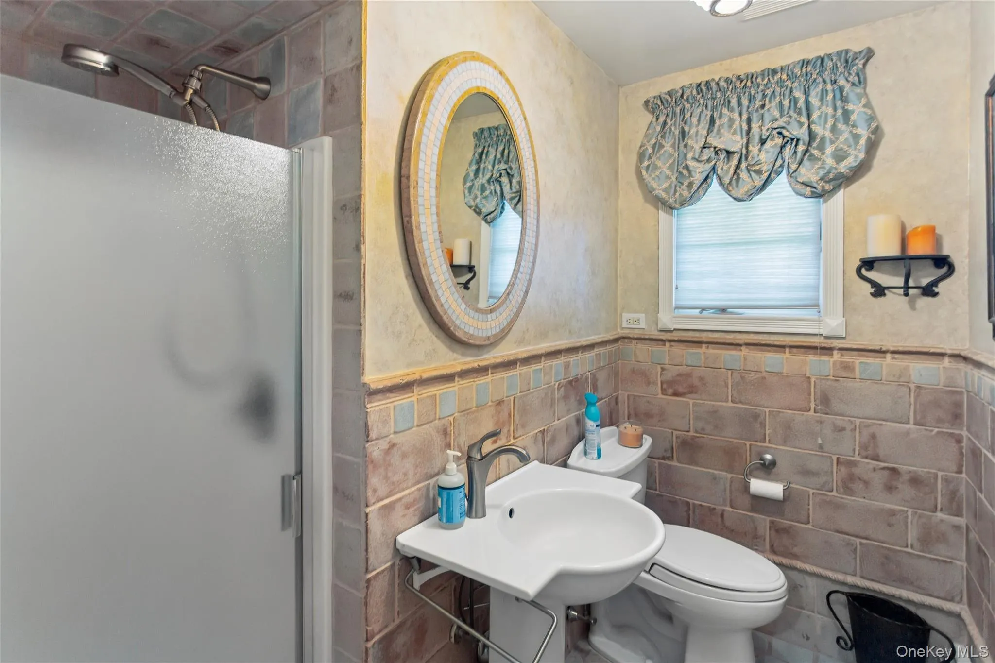 203 Regent Drive, Hempstead, NY, 5 Bedrooms Bedrooms, 12 Rooms Rooms,3 BathroomsBathrooms,Residential,For Rent,Regent,0,1056487 203 Regent Drive, Hempstead, NY, 5 Bedrooms Bedrooms, 12 Rooms Rooms,3 BathroomsBathrooms,Residential,For Rent,Regent,0,1056487