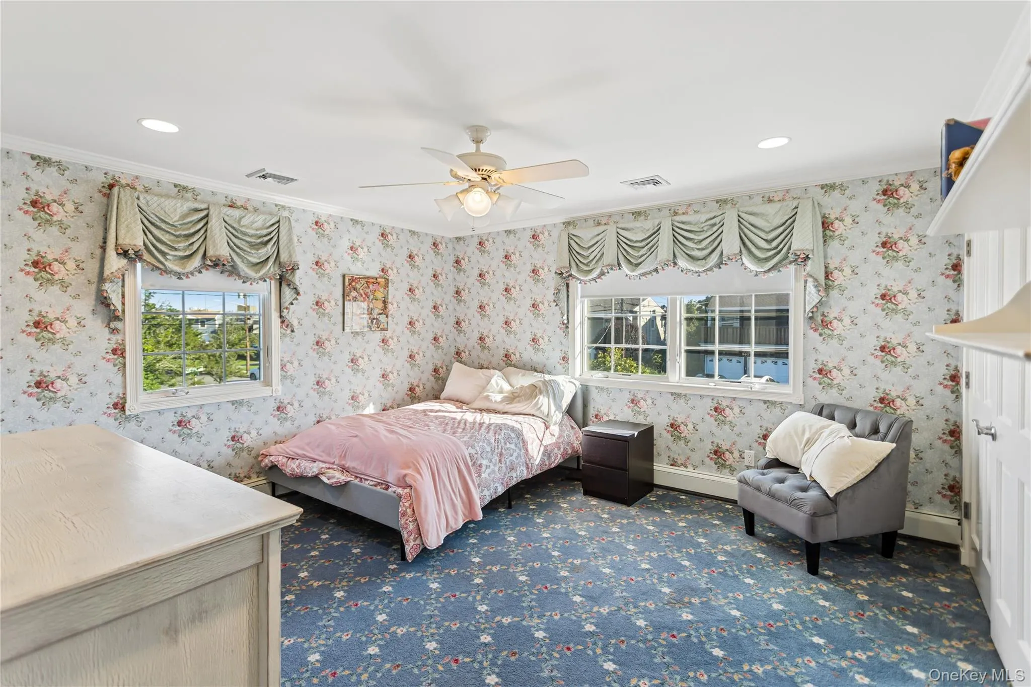 203 Regent Drive, Hempstead, NY, 5 Bedrooms Bedrooms, 12 Rooms Rooms,3 BathroomsBathrooms,Residential,For Rent,Regent,0,1056487 203 Regent Drive, Hempstead, NY, 5 Bedrooms Bedrooms, 12 Rooms Rooms,3 BathroomsBathrooms,Residential,For Rent,Regent,0,1056487
