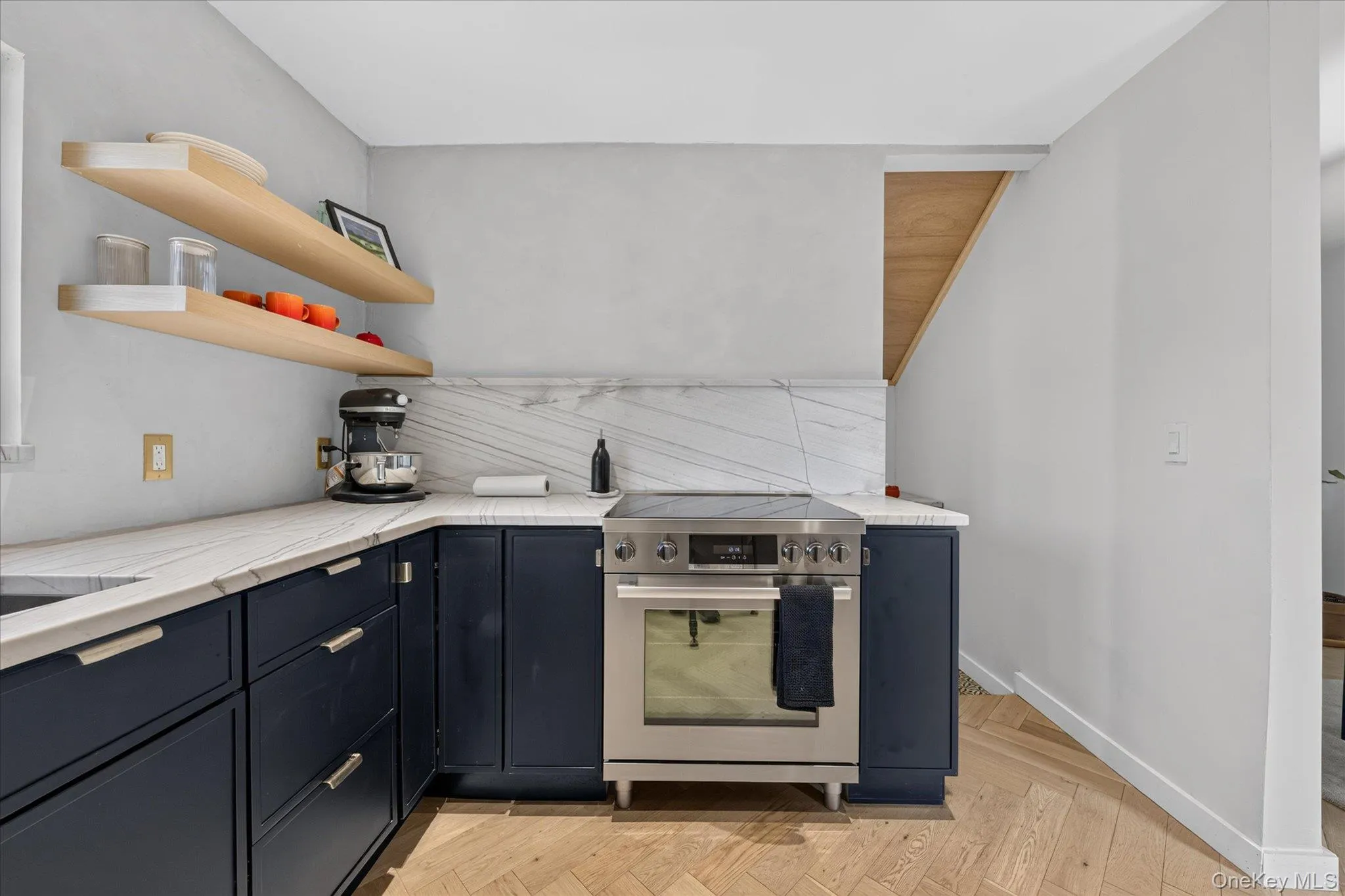 11 Walnut Street, Beacon, NY, 2 Bedrooms Bedrooms, 6 Rooms Rooms,1 BathroomBathrooms,Residential,For Rent,Walnut,0,1056490 11 Walnut Street, Beacon, NY, 2 Bedrooms Bedrooms, 6 Rooms Rooms,1 BathroomBathrooms,Residential,For Rent,Walnut,0,1056490