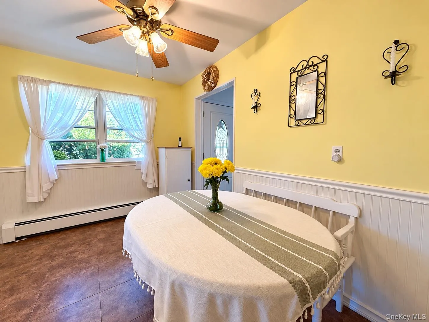 20 Heaney Drive, Beacon, NY, 3 Bedrooms Bedrooms, 6 Rooms Rooms,1 BathroomBathrooms,Residential,For Rent,Heaney,0,1056494 20 Heaney Drive, Beacon, NY, 3 Bedrooms Bedrooms, 6 Rooms Rooms,1 BathroomBathrooms,Residential,For Rent,Heaney,0,1056494