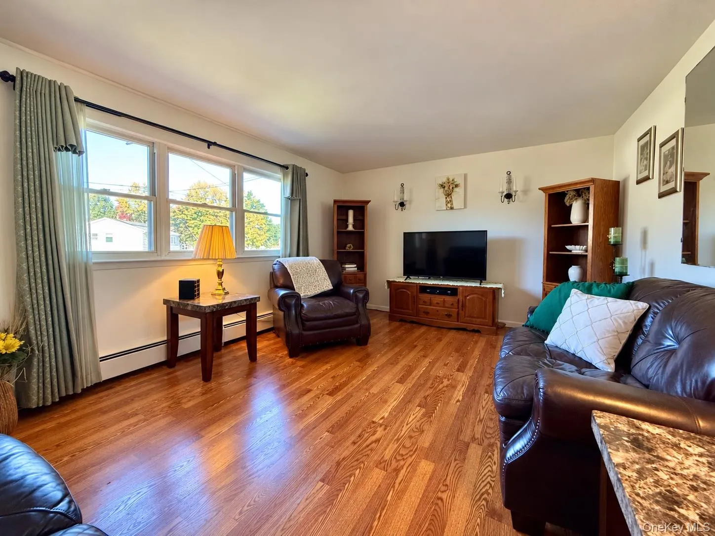 20 Heaney Drive, Beacon, NY, 3 Bedrooms Bedrooms, 6 Rooms Rooms,1 BathroomBathrooms,Residential,For Rent,Heaney,0,1056494 20 Heaney Drive, Beacon, NY, 3 Bedrooms Bedrooms, 6 Rooms Rooms,1 BathroomBathrooms,Residential,For Rent,Heaney,0,1056494