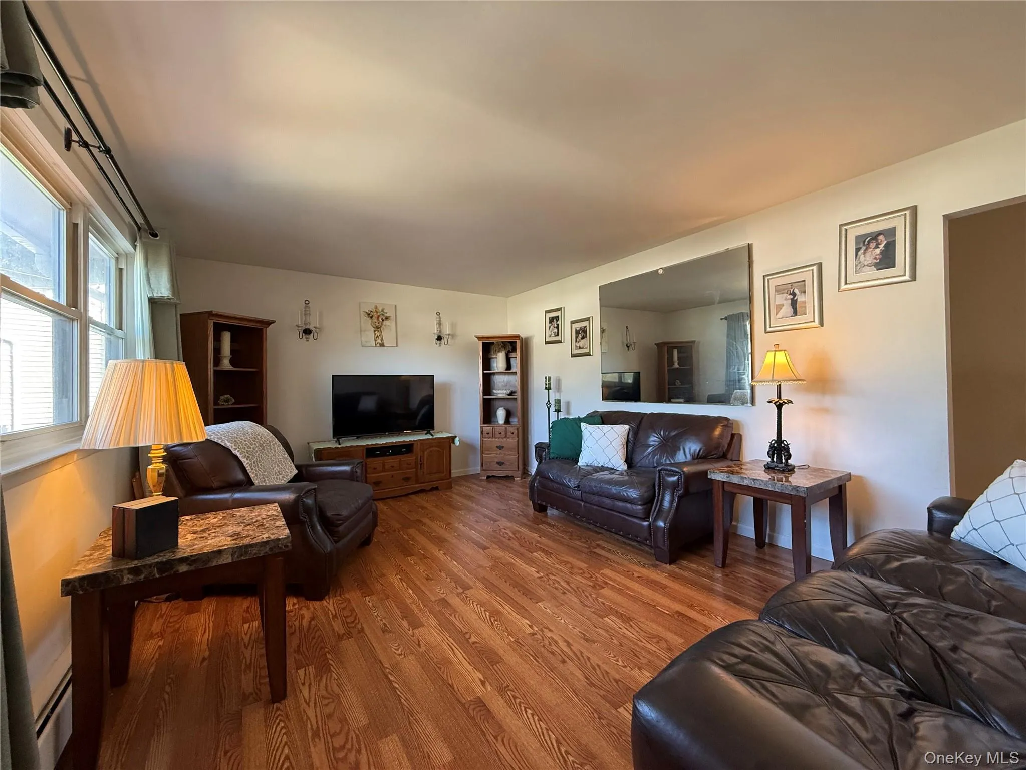 20 Heaney Drive, Beacon, NY, 3 Bedrooms Bedrooms, 6 Rooms Rooms,1 BathroomBathrooms,Residential,For Rent,Heaney,0,1056494 20 Heaney Drive, Beacon, NY, 3 Bedrooms Bedrooms, 6 Rooms Rooms,1 BathroomBathrooms,Residential,For Rent,Heaney,0,1056494
