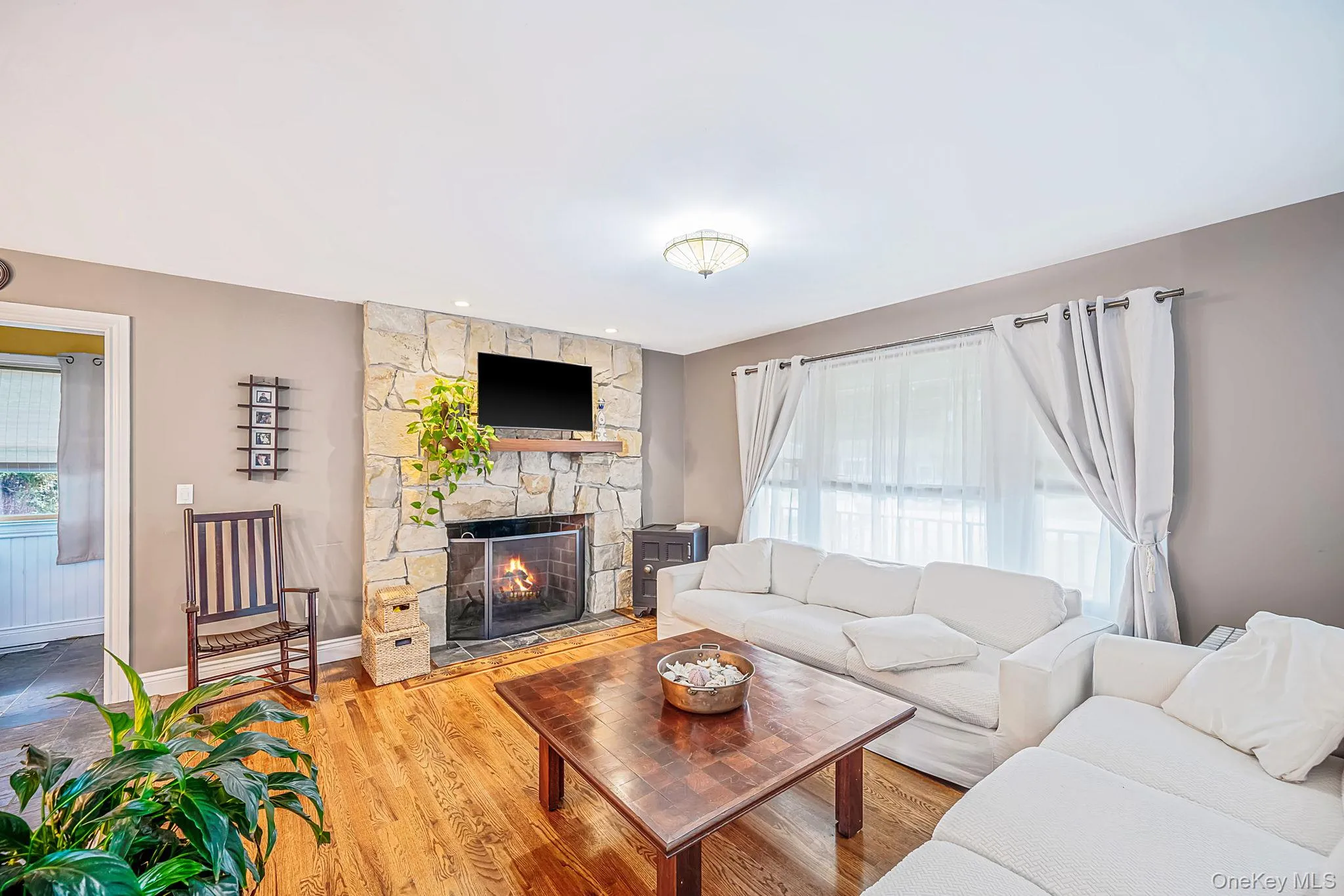 17 Mayfield Drive, Brookhaven, NY, 4 Bedrooms Bedrooms, 8 Rooms Rooms,3 BathroomsBathrooms,Residential,For Rent,Mayfield,0,1056496 17 Mayfield Drive, Brookhaven, NY, 4 Bedrooms Bedrooms, 8 Rooms Rooms,3 BathroomsBathrooms,Residential,For Rent,Mayfield,0,1056496