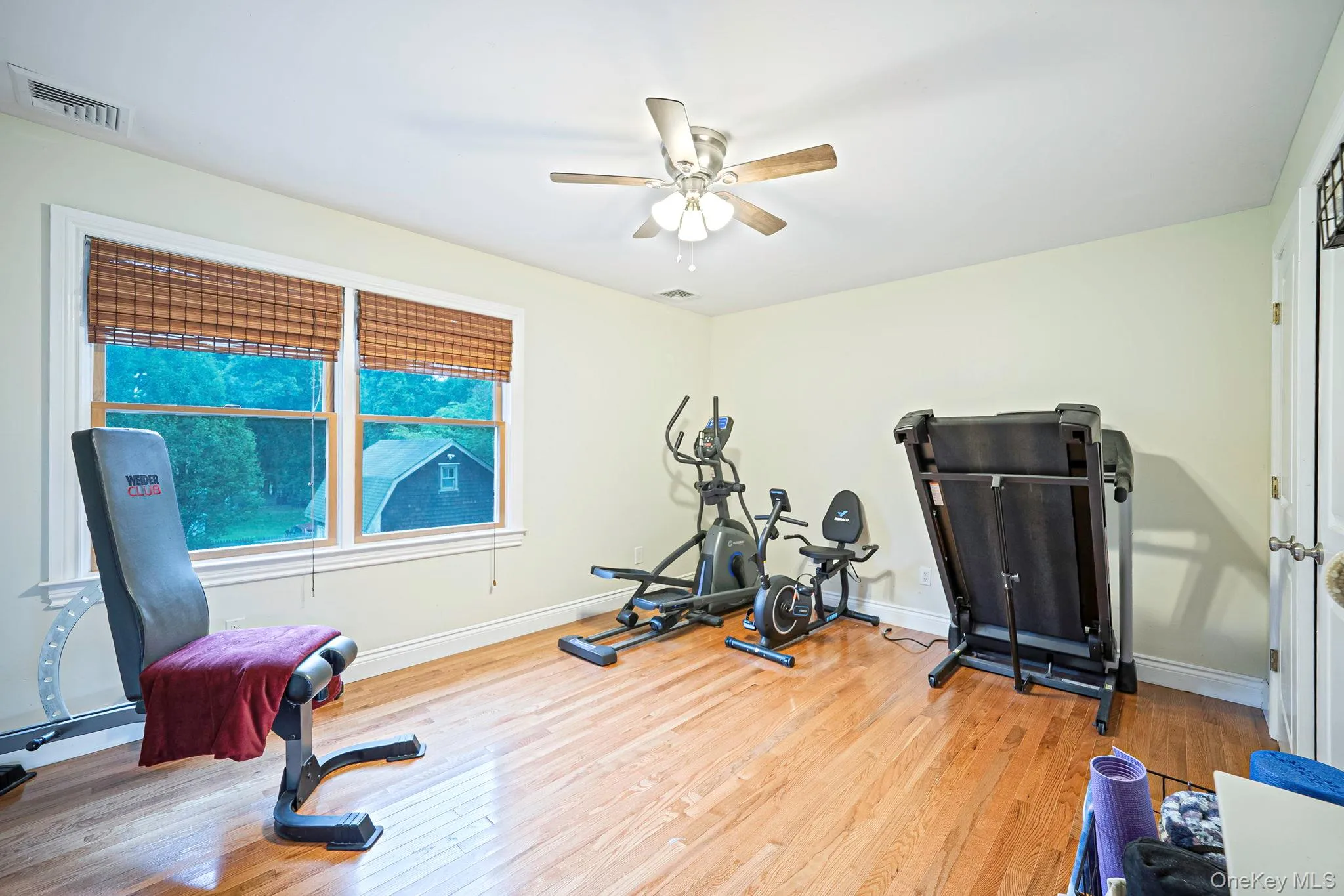 17 Mayfield Drive, Brookhaven, NY, 4 Bedrooms Bedrooms, 8 Rooms Rooms,3 BathroomsBathrooms,Residential,For Rent,Mayfield,0,1056496 17 Mayfield Drive, Brookhaven, NY, 4 Bedrooms Bedrooms, 8 Rooms Rooms,3 BathroomsBathrooms,Residential,For Rent,Mayfield,0,1056496