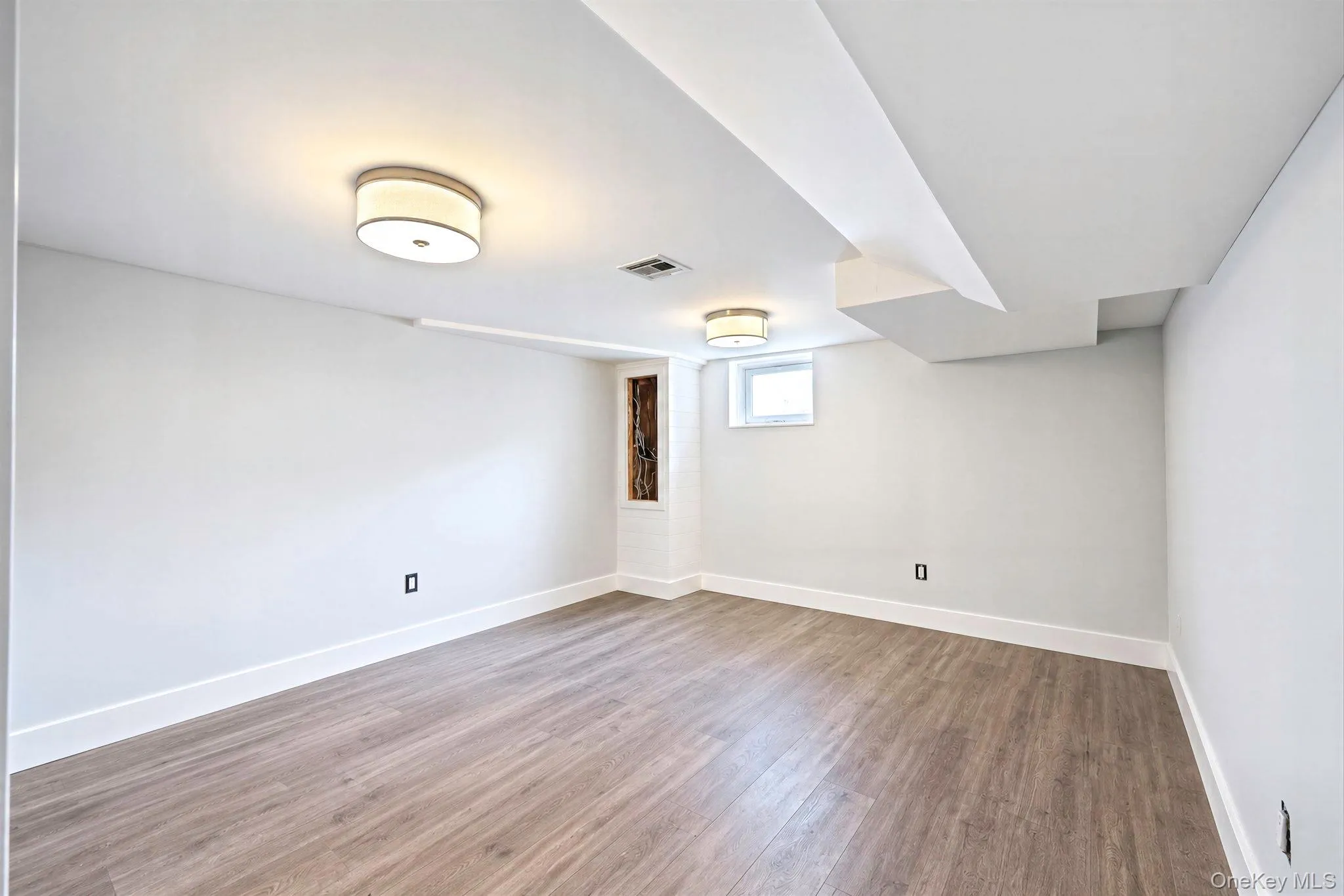 17 Mayfield Drive, Brookhaven, NY, 4 Bedrooms Bedrooms, 8 Rooms Rooms,3 BathroomsBathrooms,Residential,For Rent,Mayfield,0,1056496 17 Mayfield Drive, Brookhaven, NY, 4 Bedrooms Bedrooms, 8 Rooms Rooms,3 BathroomsBathrooms,Residential,For Rent,Mayfield,0,1056496