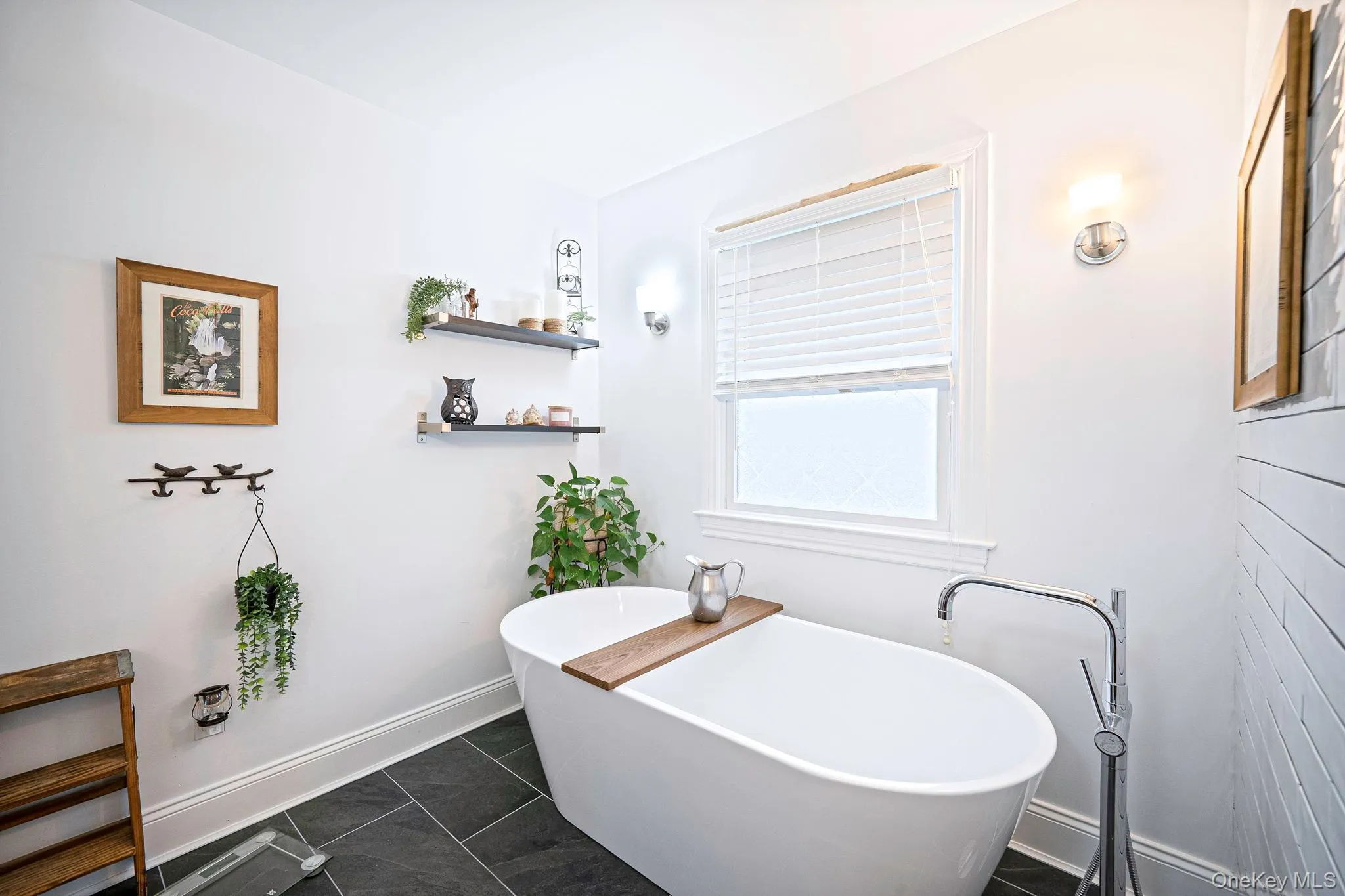 17 Mayfield Drive, Brookhaven, NY, 4 Bedrooms Bedrooms, 8 Rooms Rooms,3 BathroomsBathrooms,Residential,For Rent,Mayfield,0,1056496 17 Mayfield Drive, Brookhaven, NY, 4 Bedrooms Bedrooms, 8 Rooms Rooms,3 BathroomsBathrooms,Residential,For Rent,Mayfield,0,1056496