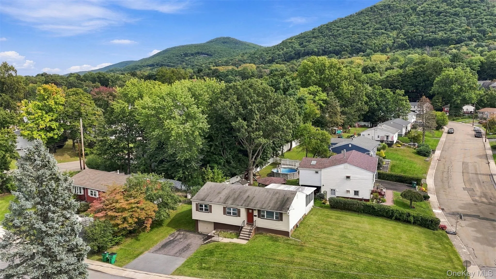 70 Phillips Street, Beacon, NY, 4 Bedrooms Bedrooms, 11 Rooms Rooms,2 BathroomsBathrooms,Residential,For Rent,Phillips,0,1056498 70 Phillips Street, Beacon, NY, 4 Bedrooms Bedrooms, 11 Rooms Rooms,2 BathroomsBathrooms,Residential,For Rent,Phillips,0,1056498