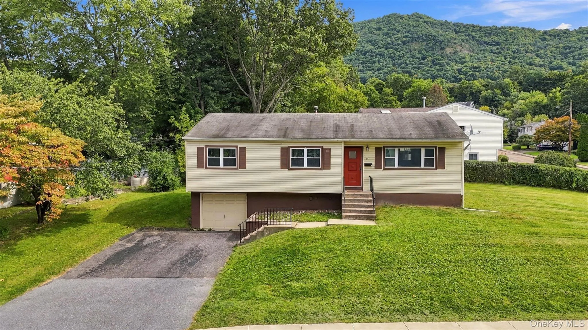 70 Phillips Street, Beacon, NY, 4 Bedrooms Bedrooms, 11 Rooms Rooms,2 BathroomsBathrooms,Residential,For Rent,Phillips,0,1056498 70 Phillips Street, Beacon, NY, 4 Bedrooms Bedrooms, 11 Rooms Rooms,2 BathroomsBathrooms,Residential,For Rent,Phillips,0,1056498