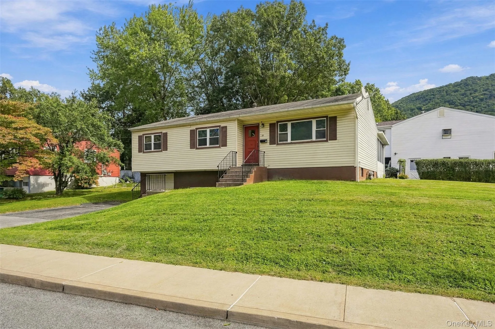 70 Phillips Street, Beacon, NY, 4 Bedrooms Bedrooms, 11 Rooms Rooms,2 BathroomsBathrooms,Residential,For Rent,Phillips,0,1056498 70 Phillips Street, Beacon, NY, 4 Bedrooms Bedrooms, 11 Rooms Rooms,2 BathroomsBathrooms,Residential,For Rent,Phillips,0,1056498