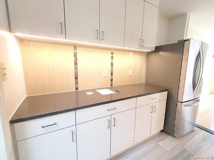 142-05 Roosevelt Avenue, New York, NY, 1 Bedroom Bedrooms, 3 Rooms Rooms,1 BathroomBathrooms,Residential,For Rent,Roosevelt,0,1056499 142-05 Roosevelt Avenue, New York, NY, 1 Bedroom Bedrooms, 3 Rooms Rooms,1 BathroomBathrooms,Residential,For Rent,Roosevelt,0,1056499