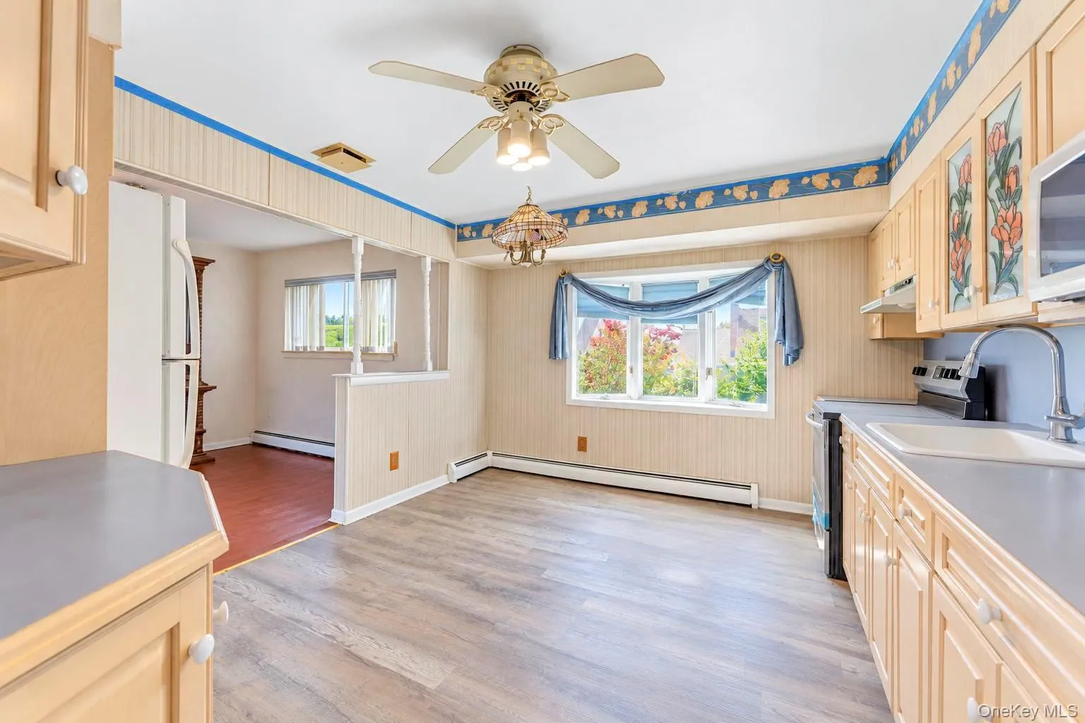 286 13th Street, Babylon, NY, 5 Bedrooms Bedrooms, 8 Rooms Rooms,2 BathroomsBathrooms,Residential,For Rent,13th,0,1056522 286 13th Street, Babylon, NY, 5 Bedrooms Bedrooms, 8 Rooms Rooms,2 BathroomsBathrooms,Residential,For Rent,13th,0,1056522