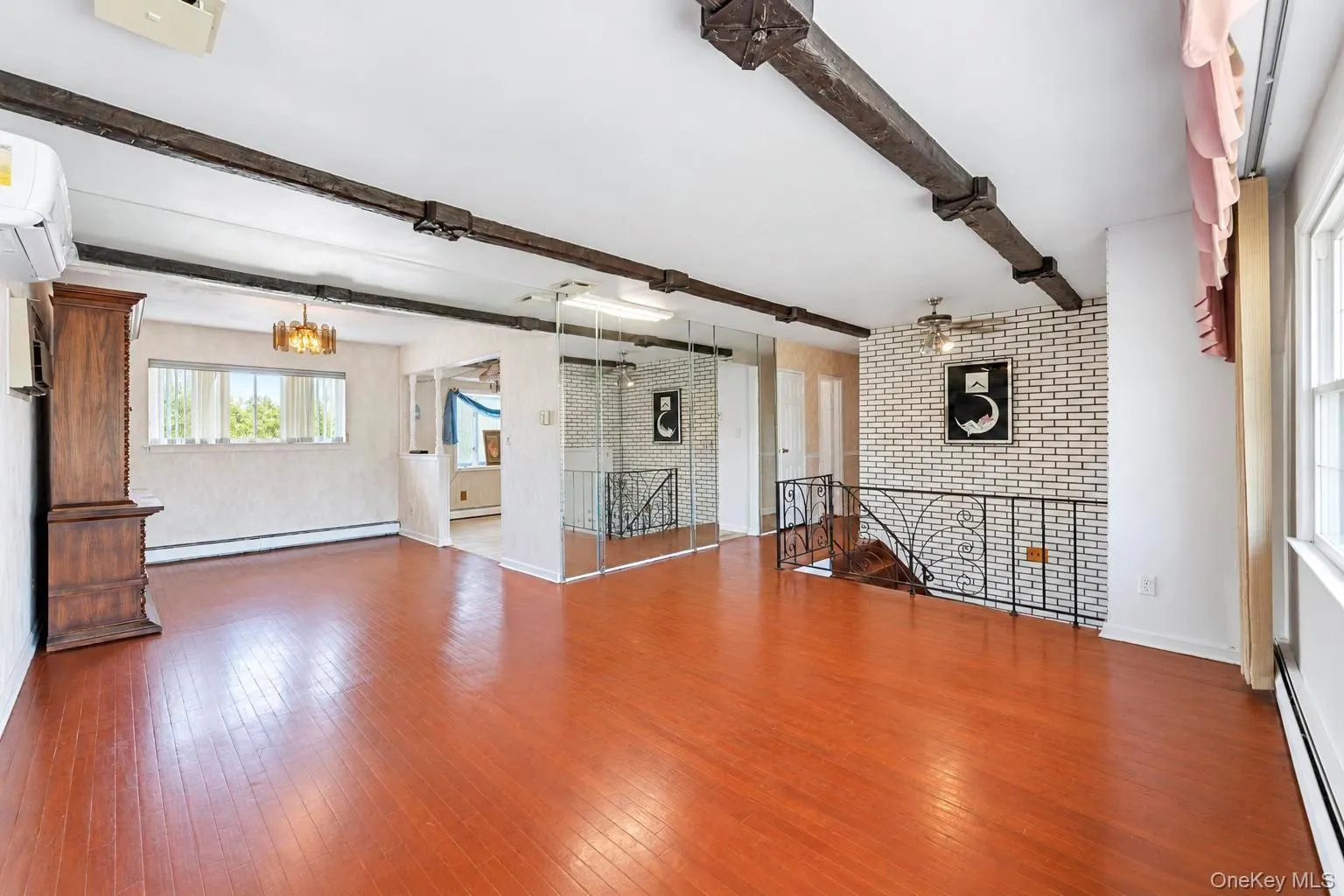 286 13th Street, Babylon, NY, 5 Bedrooms Bedrooms, 8 Rooms Rooms,2 BathroomsBathrooms,Residential,For Rent,13th,0,1056522 286 13th Street, Babylon, NY, 5 Bedrooms Bedrooms, 8 Rooms Rooms,2 BathroomsBathrooms,Residential,For Rent,13th,0,1056522