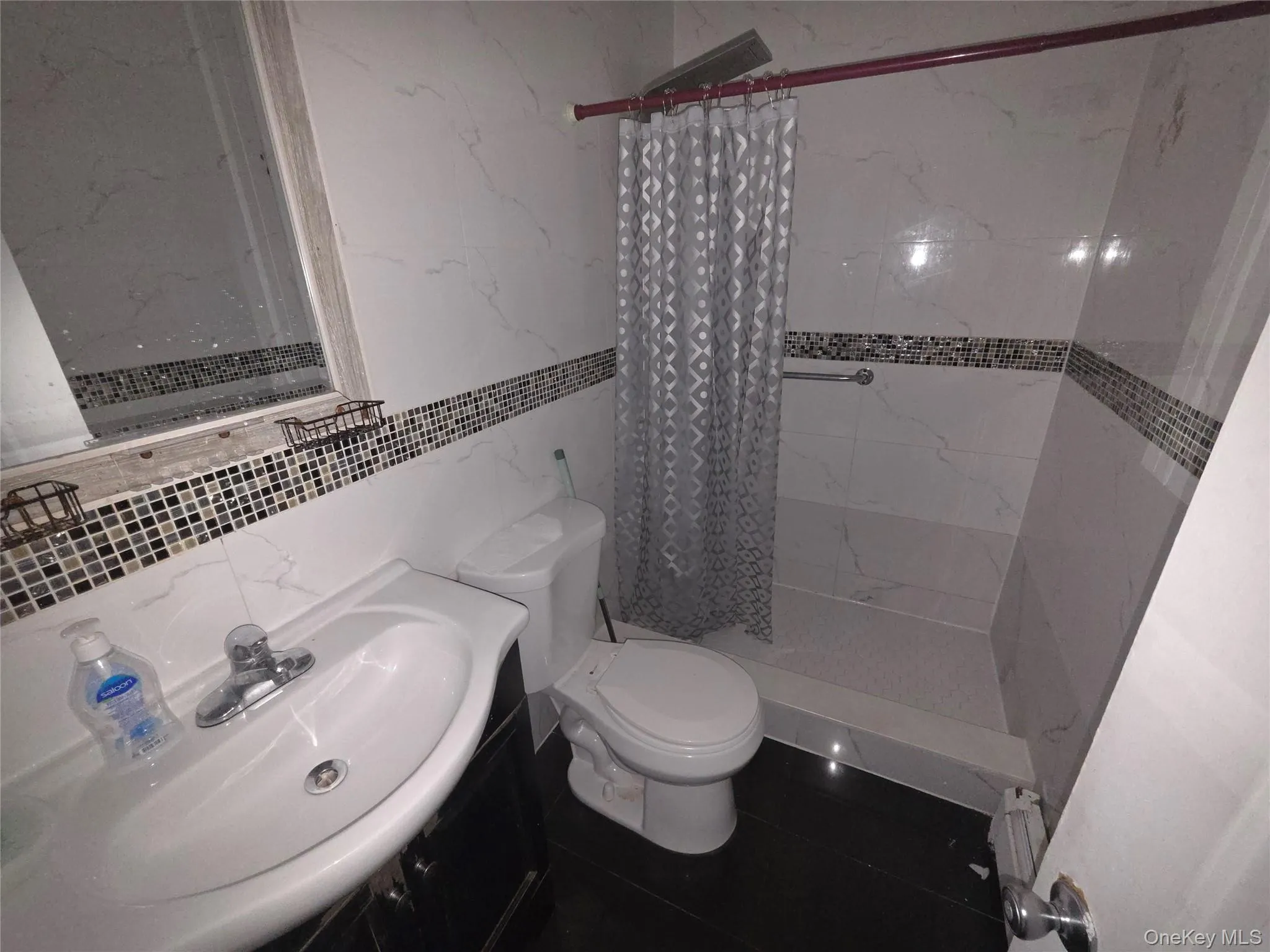 91-32 116th Street, New York, NY, 3 Bedroom Bedrooms, 6 Room Rooms,1 BathroomBathrooms,Residential Lease,For Rent,116th,0,1056526 91-32 116th Street, New York, NY, 3 Bedroom Bedrooms, 6 Room Rooms,1 BathroomBathrooms,Residential Lease,For Rent,116th,0,1056526