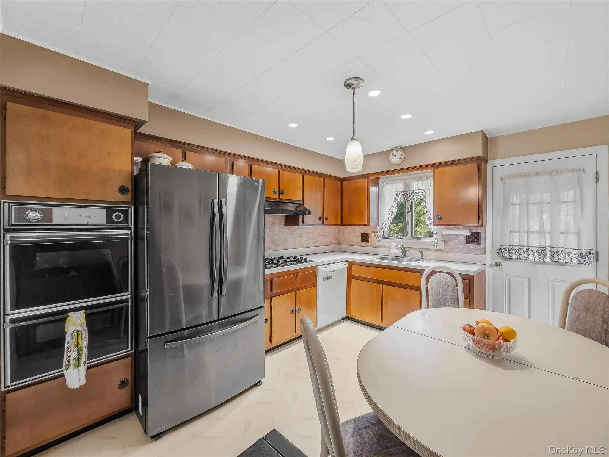 24 Dorchester Drive, Ramapo, NY, 4 Bedrooms Bedrooms, 10 Rooms Rooms,2 BathroomsBathrooms,Residential,For Rent,Dorchester,0,1056530 24 Dorchester Drive, Ramapo, NY, 4 Bedrooms Bedrooms, 10 Rooms Rooms,2 BathroomsBathrooms,Residential,For Rent,Dorchester,0,1056530