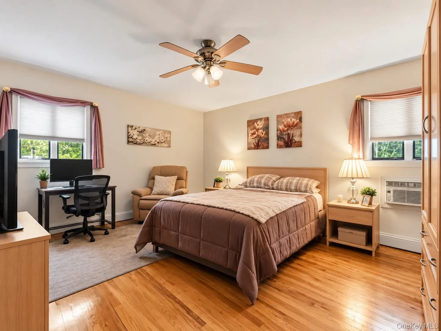24 Dorchester Drive, Ramapo, NY, 4 Bedrooms Bedrooms, 10 Rooms Rooms,2 BathroomsBathrooms,Residential,For Rent,Dorchester,0,1056530 24 Dorchester Drive, Ramapo, NY, 4 Bedrooms Bedrooms, 10 Rooms Rooms,2 BathroomsBathrooms,Residential,For Rent,Dorchester,0,1056530