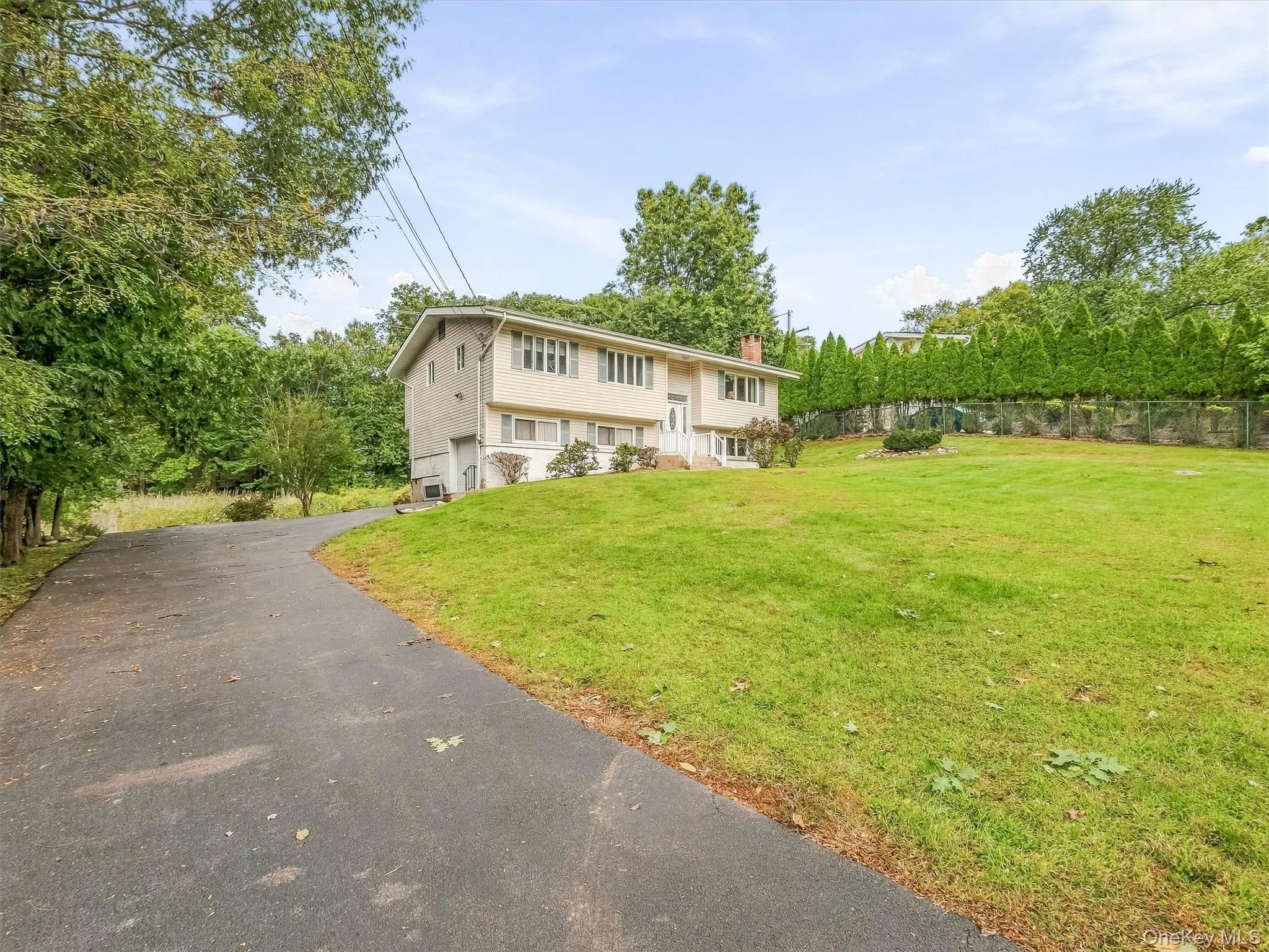 24 Dorchester Drive, Ramapo, NY, 4 Bedrooms Bedrooms, 10 Rooms Rooms,2 BathroomsBathrooms,Residential,For Rent,Dorchester,0,1056530 24 Dorchester Drive, Ramapo, NY, 4 Bedrooms Bedrooms, 10 Rooms Rooms,2 BathroomsBathrooms,Residential,For Rent,Dorchester,0,1056530